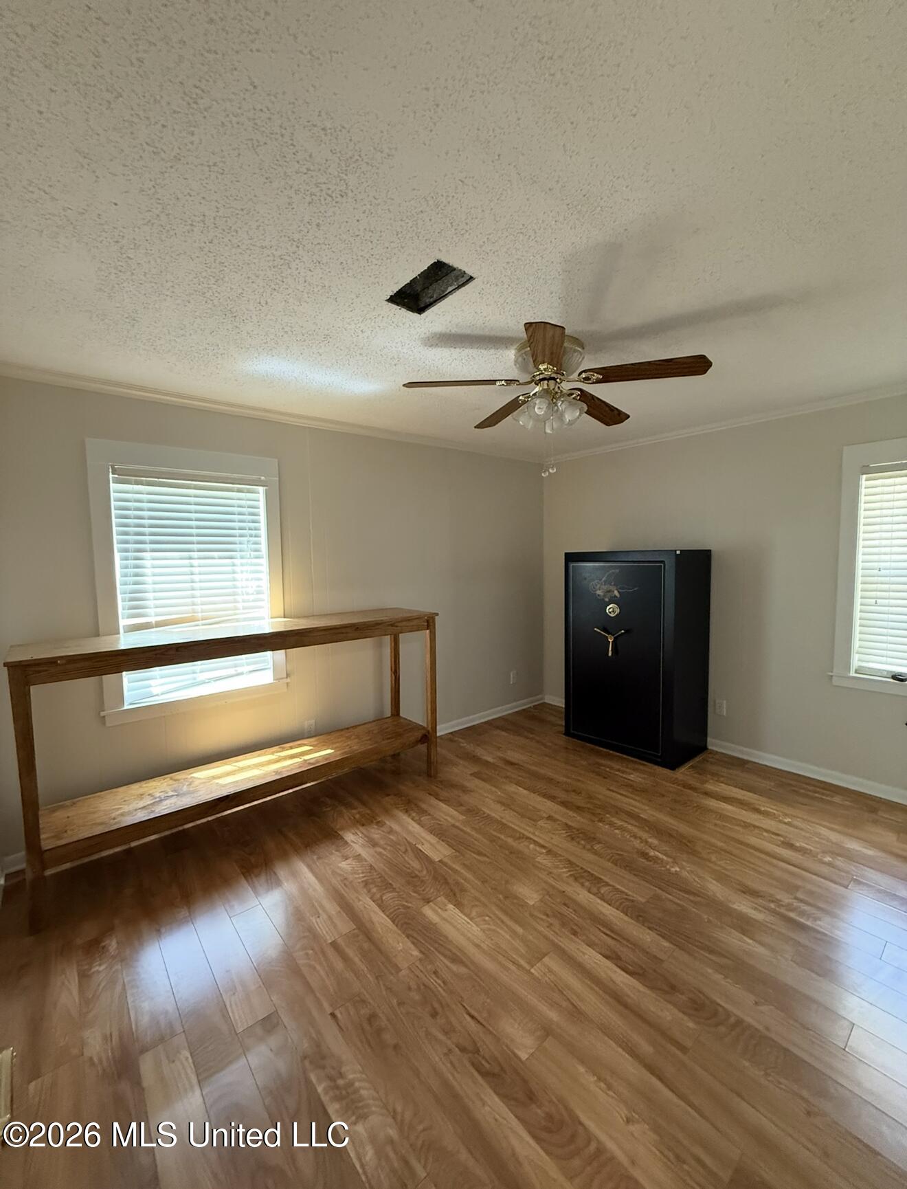 11853 Ebenezer-coxburg Road Property Photo 9