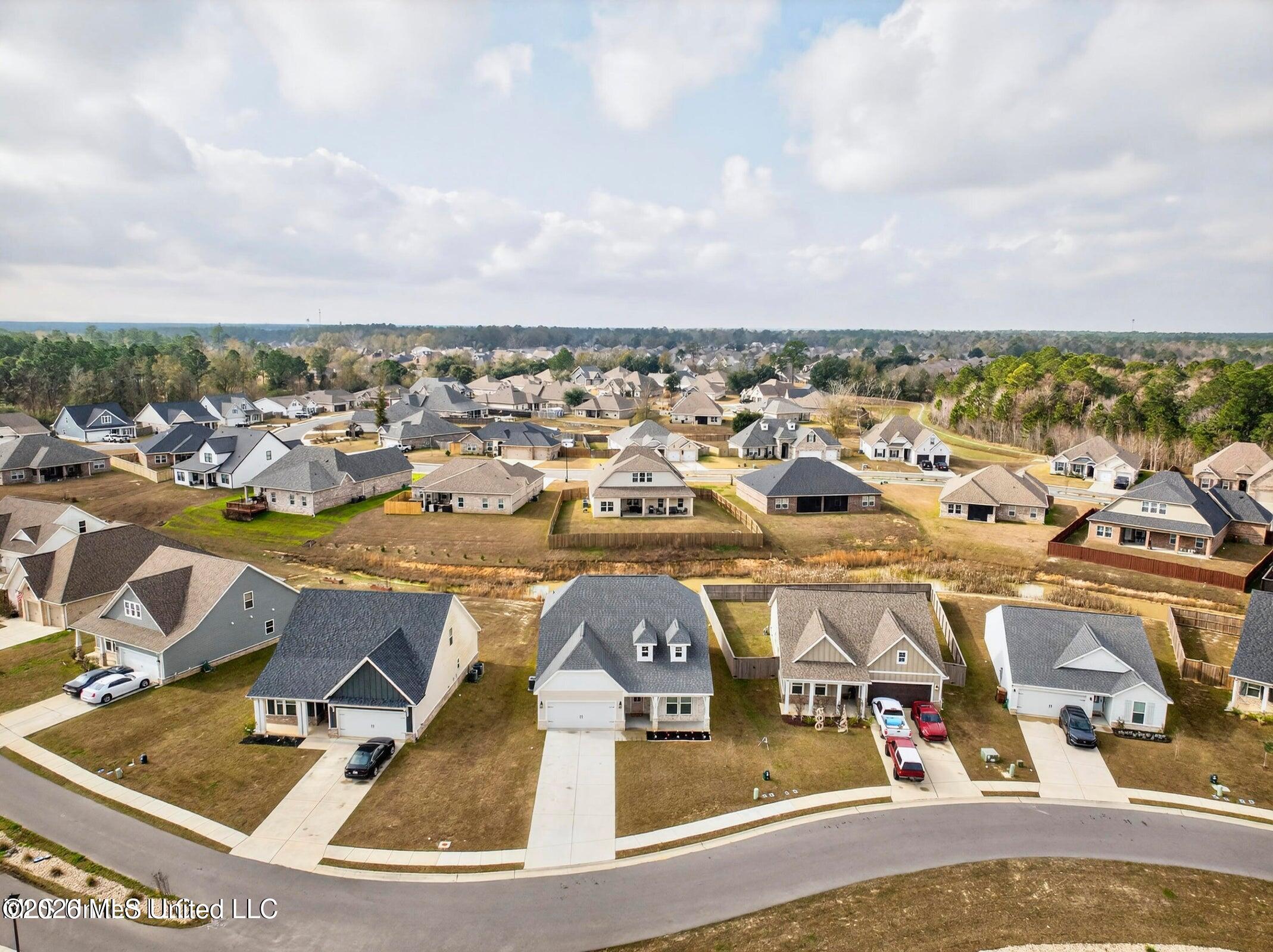 10677 Wren Grove Property Photo 31
