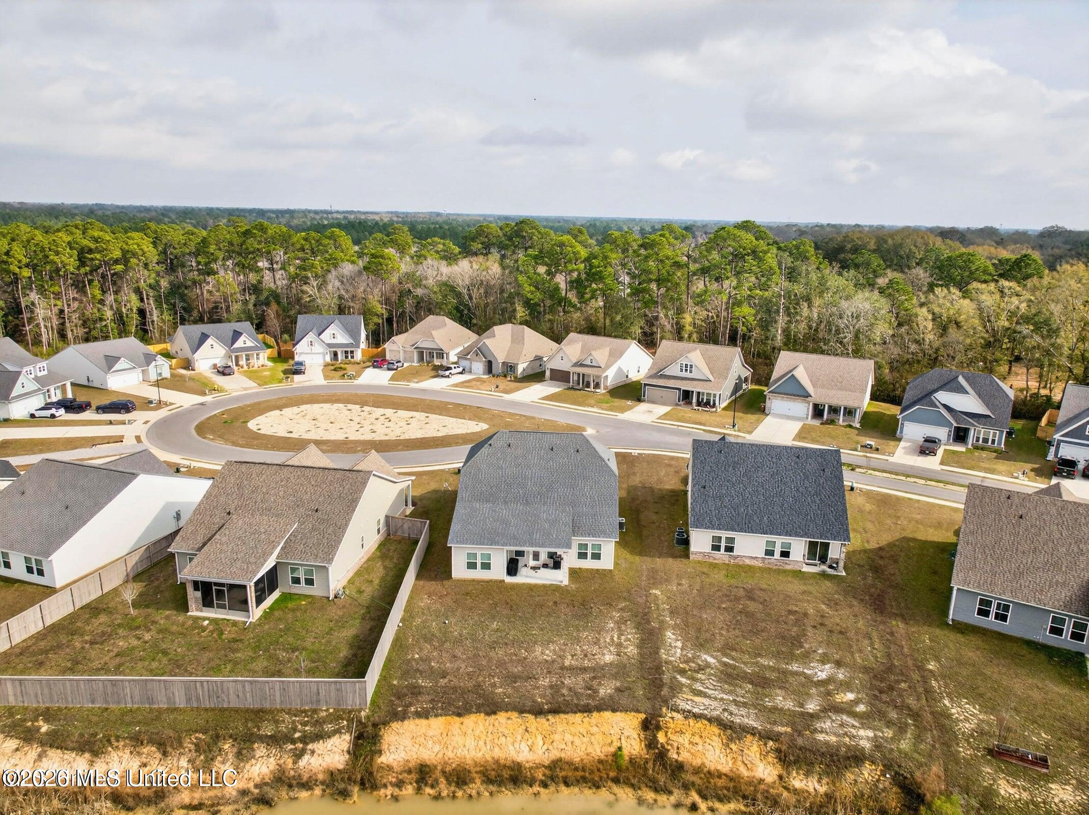10677 Wren Grove Property Photo 33