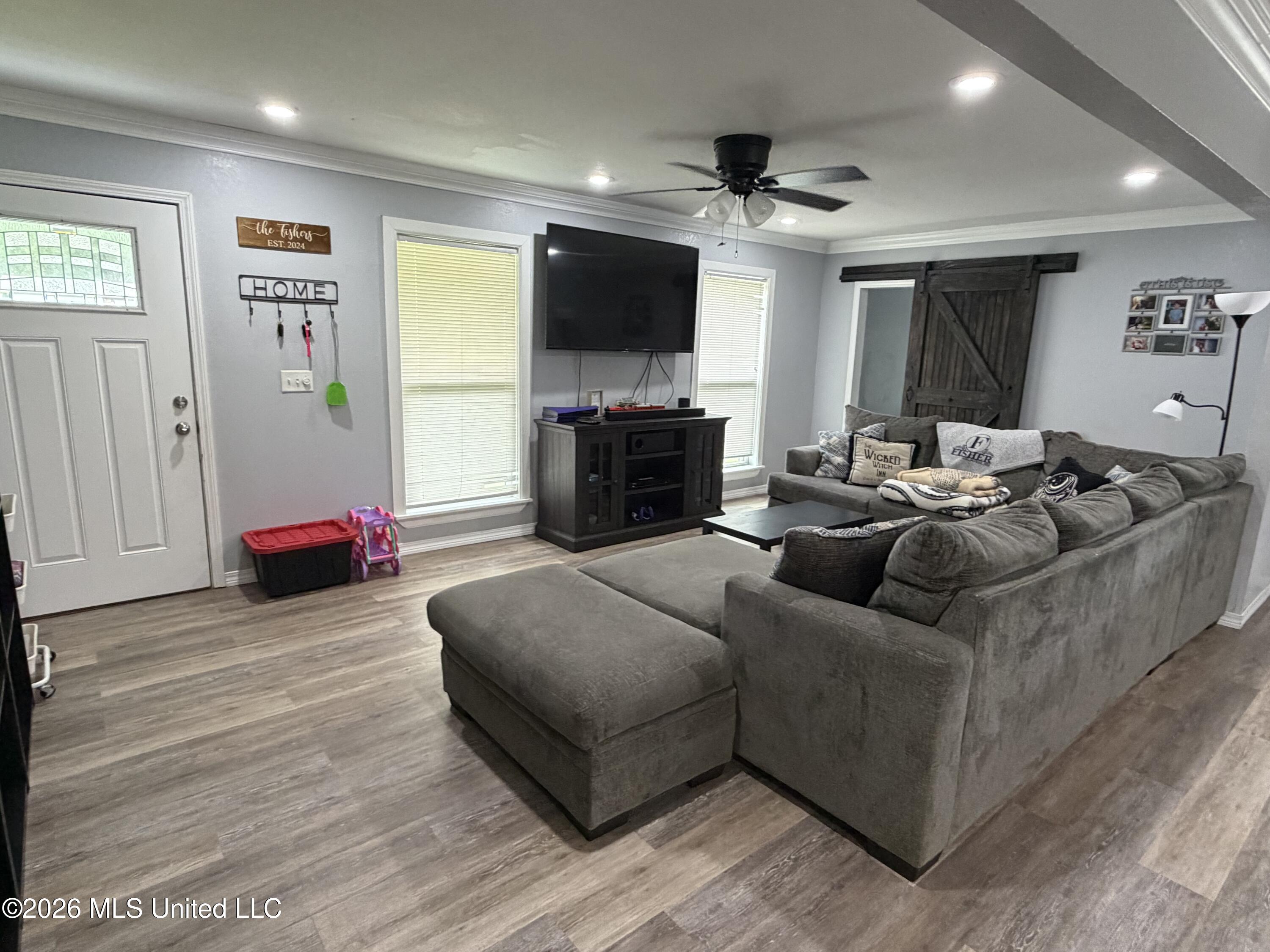 25825 Setina Road Property Photo 13
