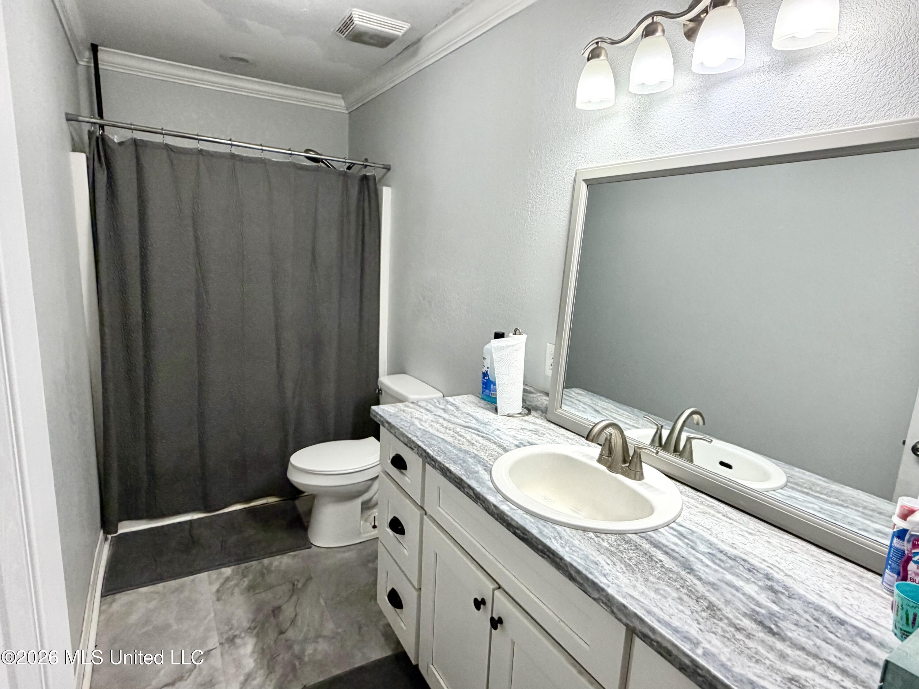 25825 Setina Road Property Photo 17