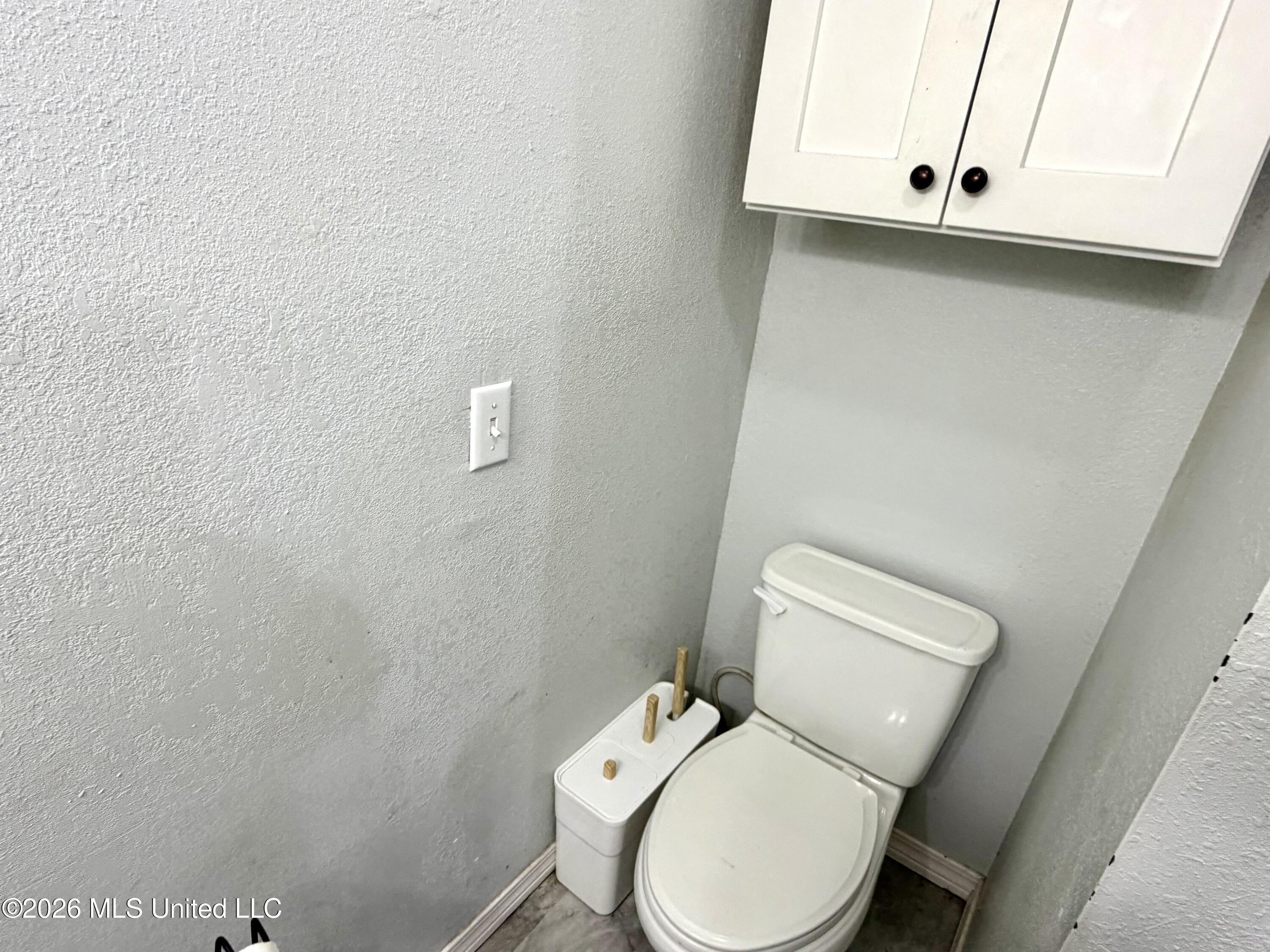 25825 Setina Road Property Photo 22