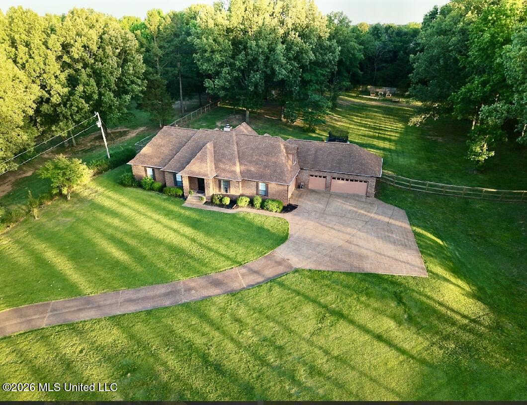 3579 Liscott Road Property Photo 3