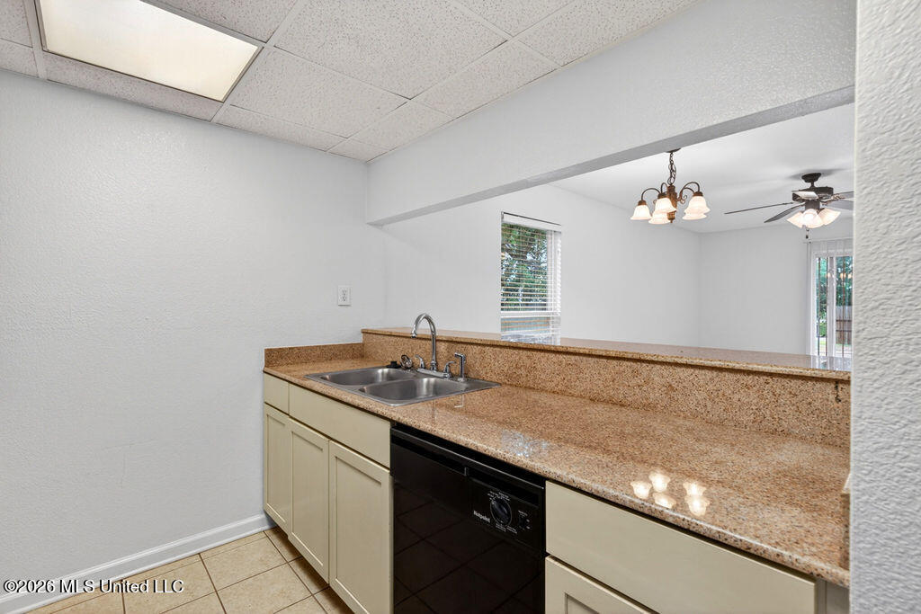 3230 Cumberland Road Property Photo 11