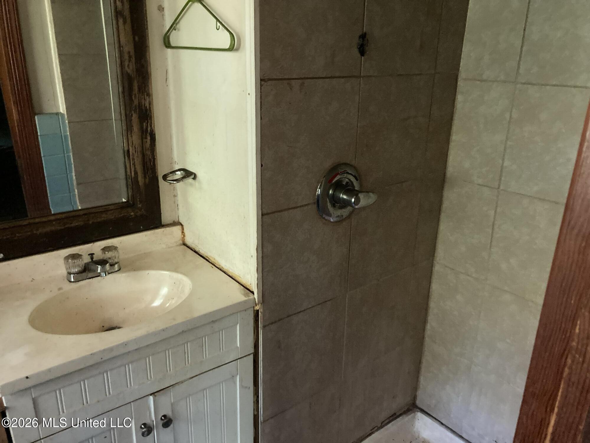 4460 Welota Drive Property Photo 8