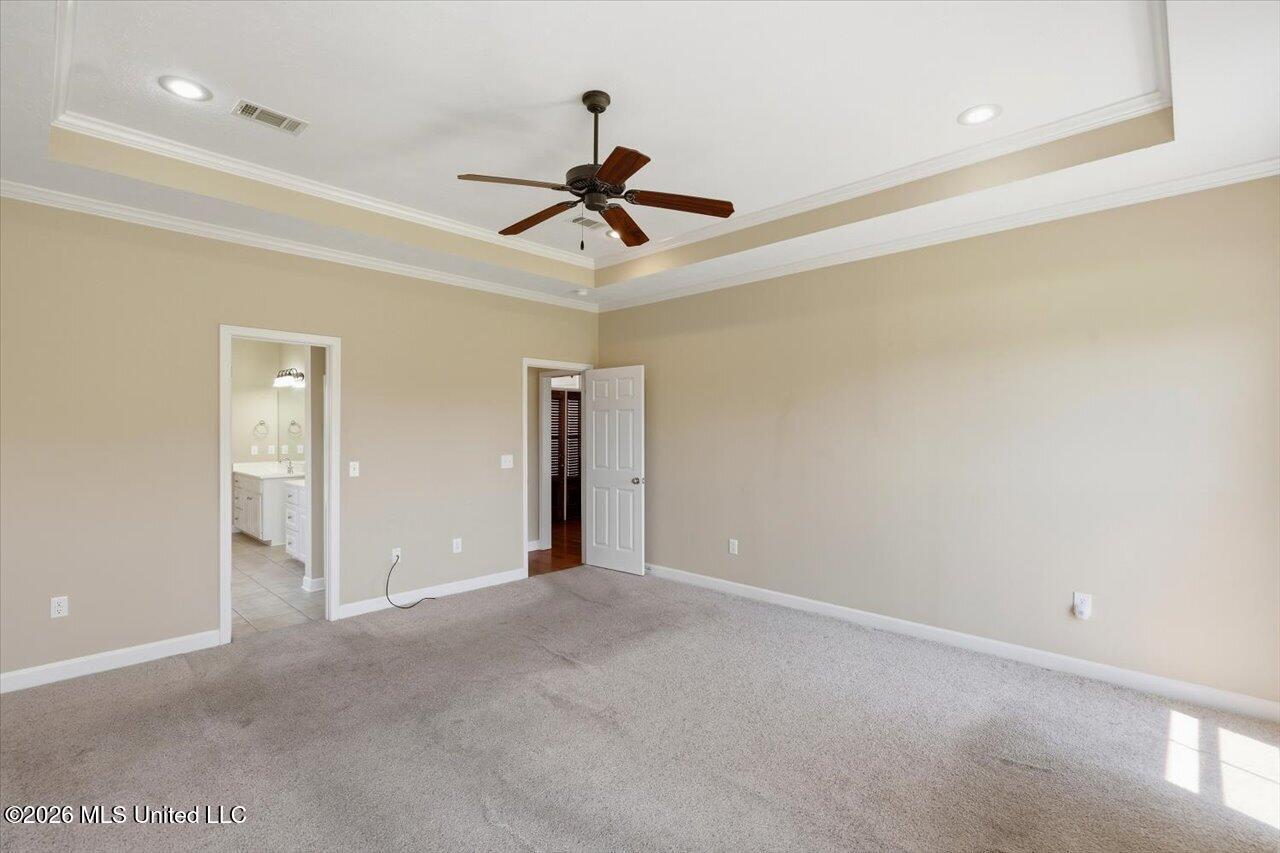 210 Crescent Ridge Drive Property Photo 20