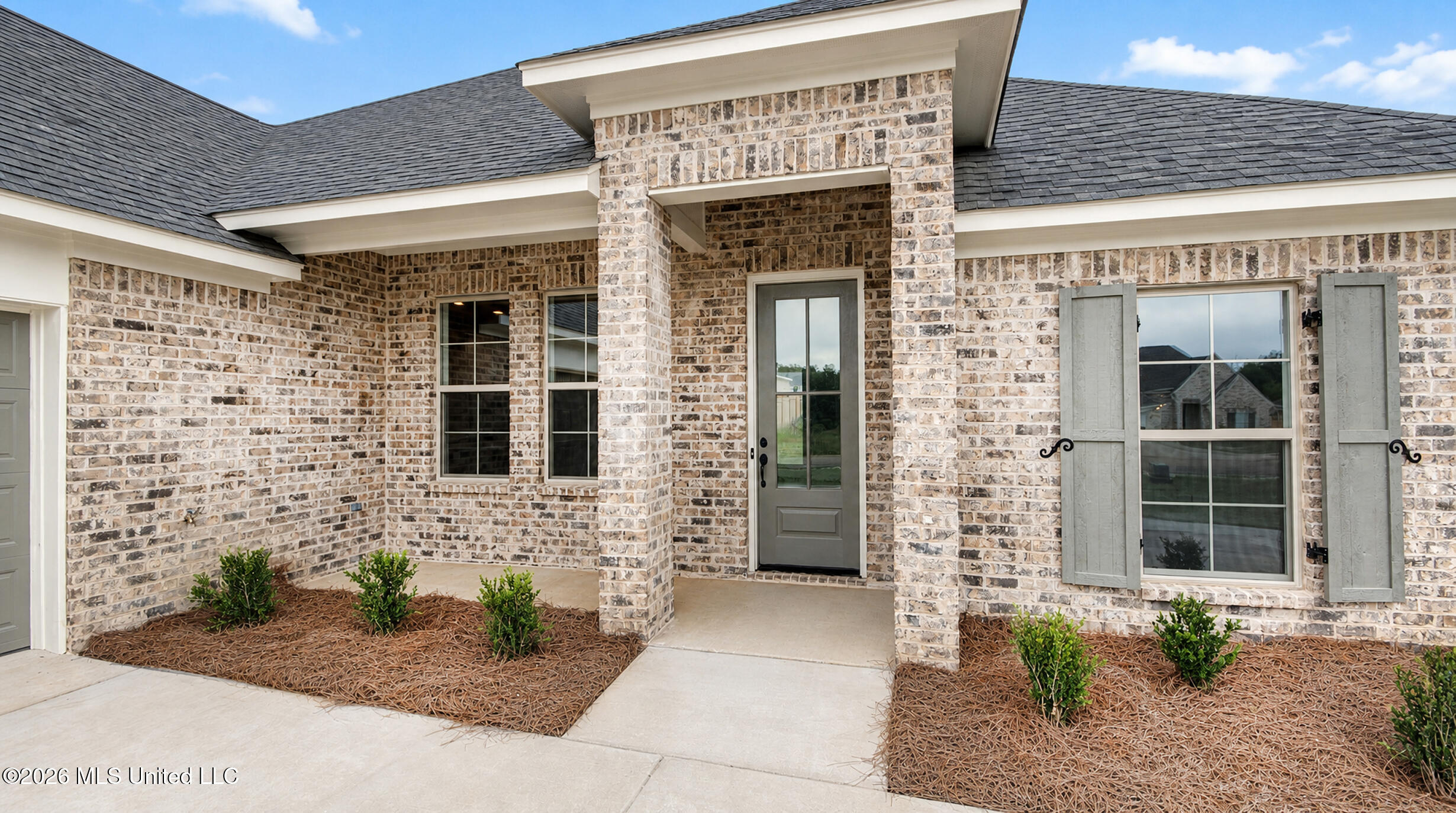 445 Baliegh Way Property Photo 3