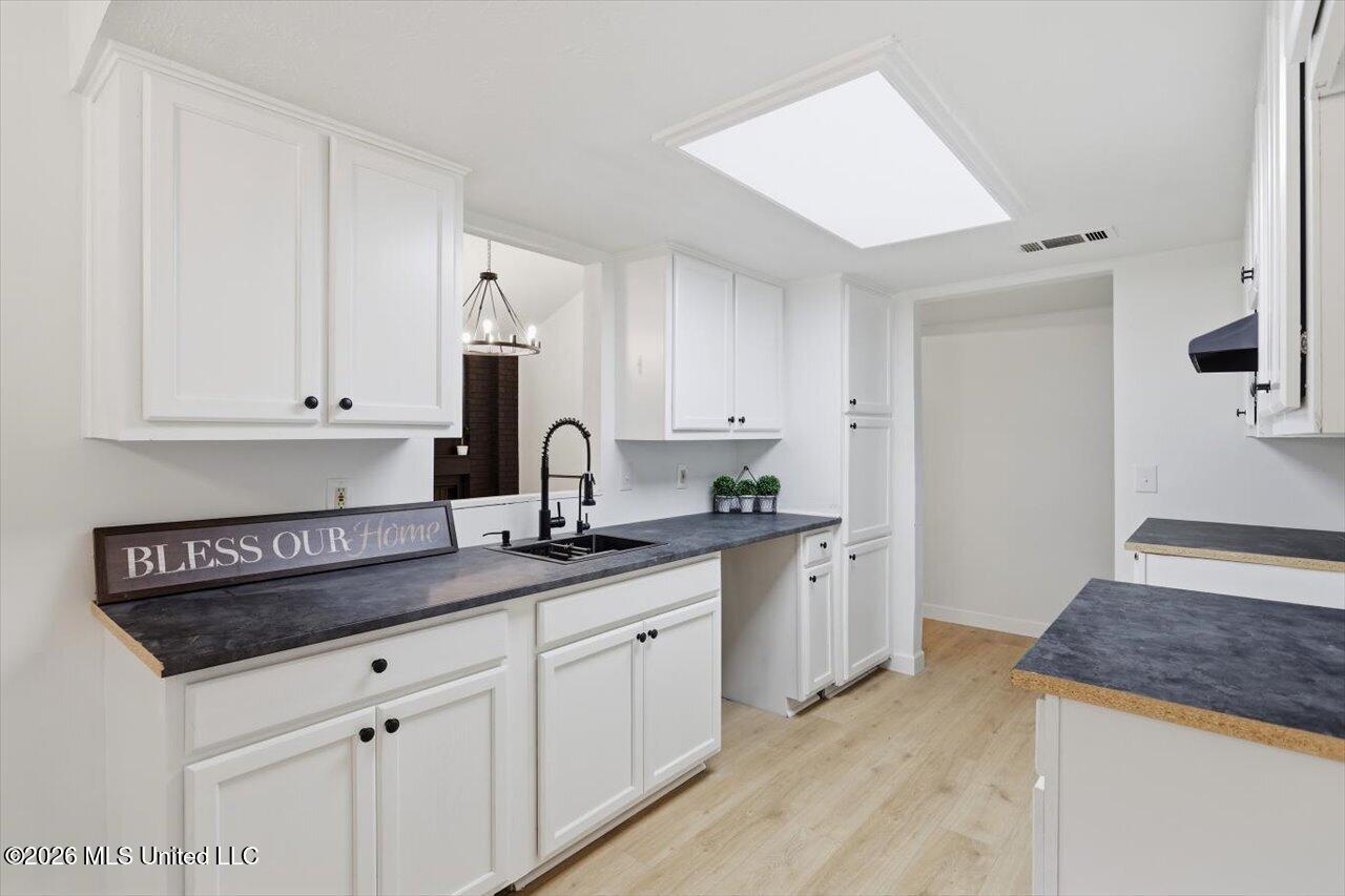 609 Briarcliff Circle Property Photo 8