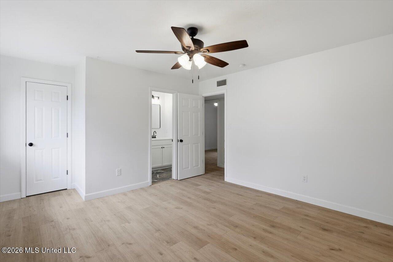 609 Briarcliff Circle Property Photo 14