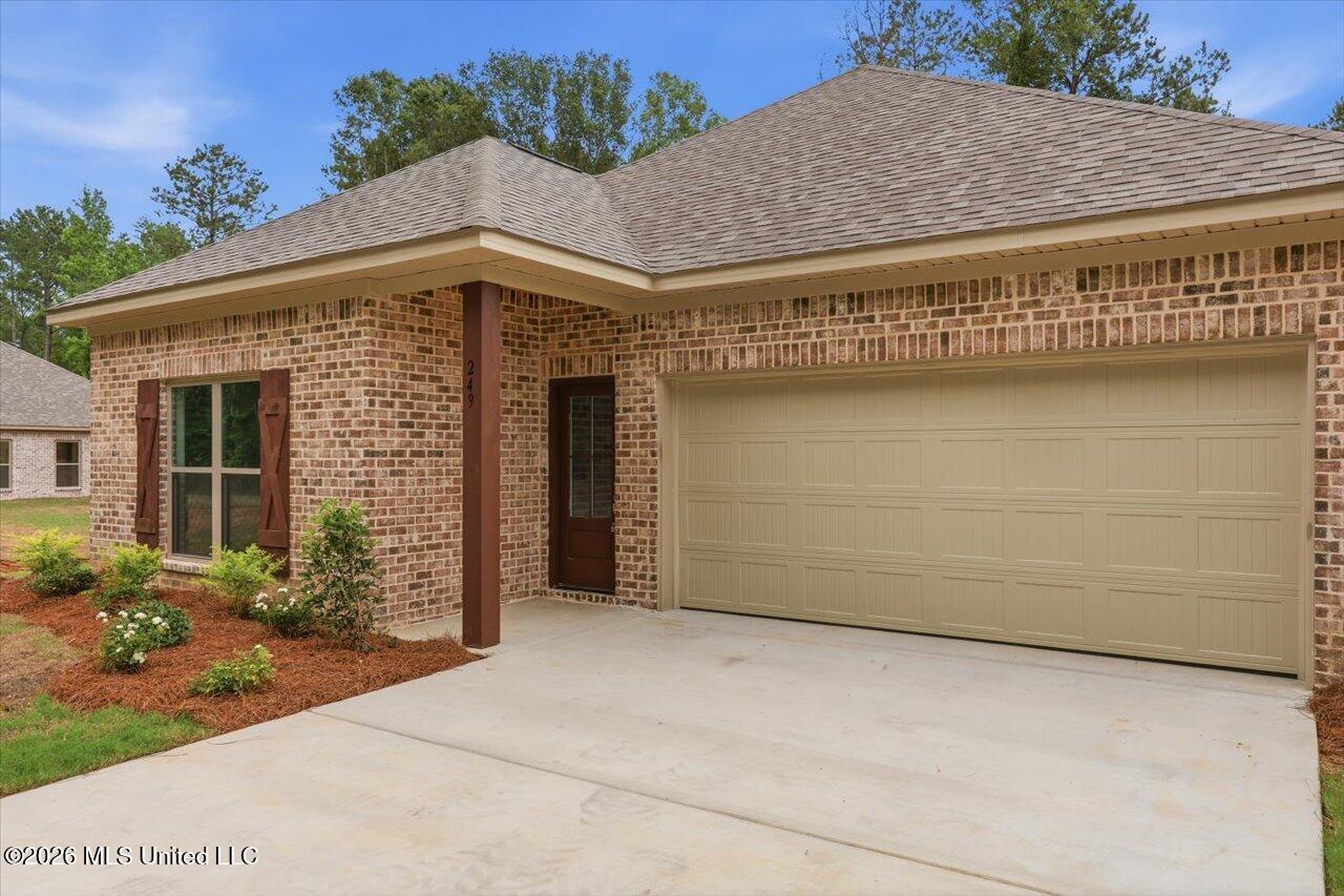 249 Smith Drive Property Photo 3