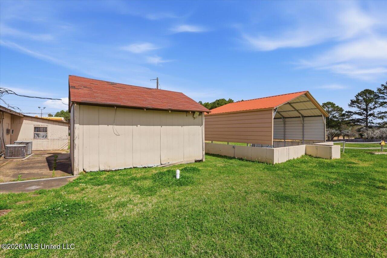 96 Baker Lane Property Photo 12