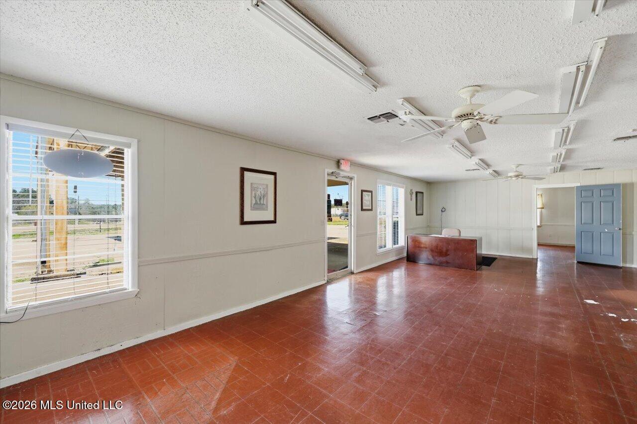 96 Baker Lane Property Photo 20