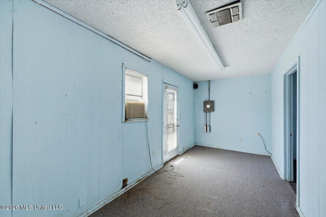 96 Baker Lane Property Photo 36