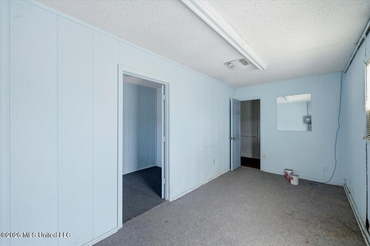 96 Baker Lane Property Photo 37
