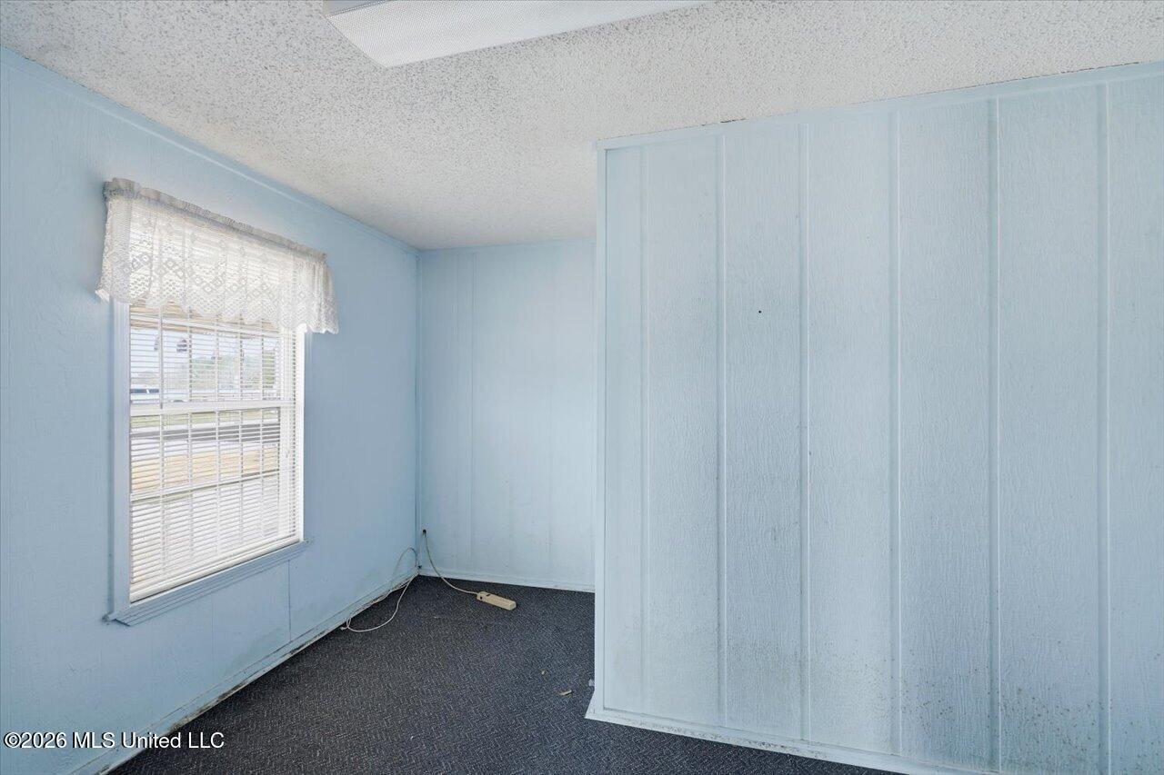 96 Baker Lane Property Photo 38