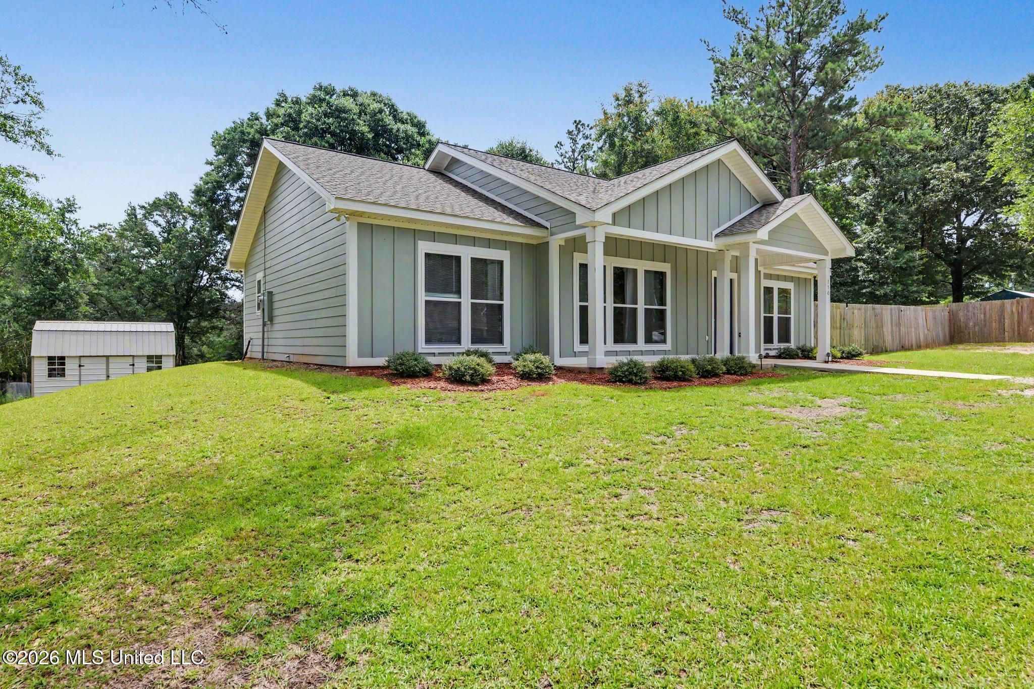 116 J.w. Holland Road Property Photo 2
