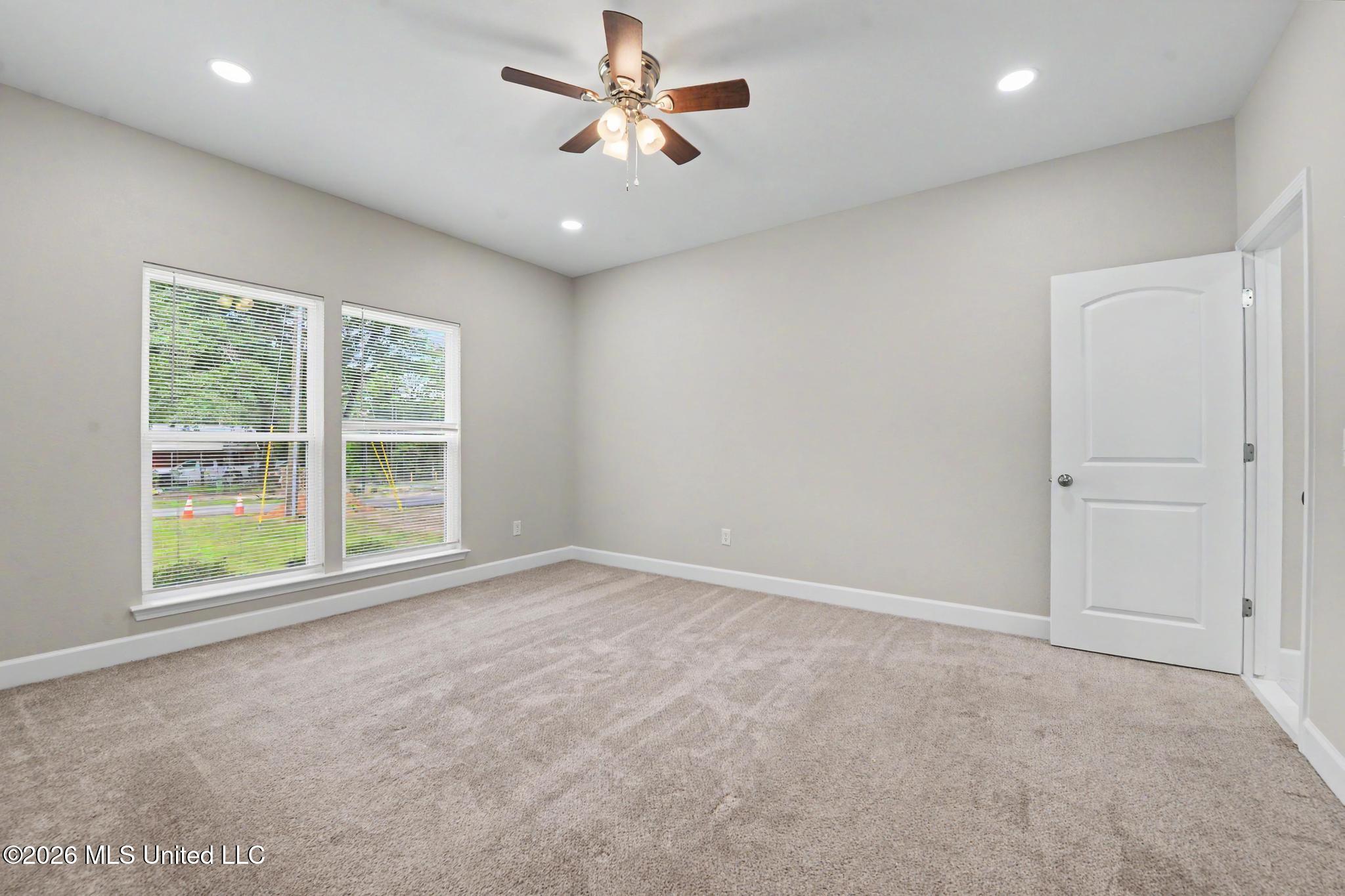 116 J.w. Holland Road Property Photo 13