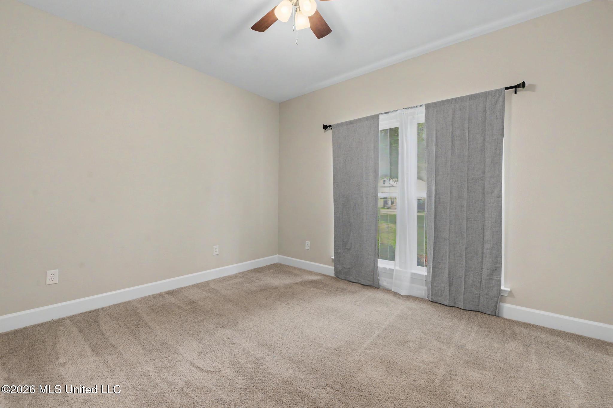 116 J.w. Holland Road Property Photo 17