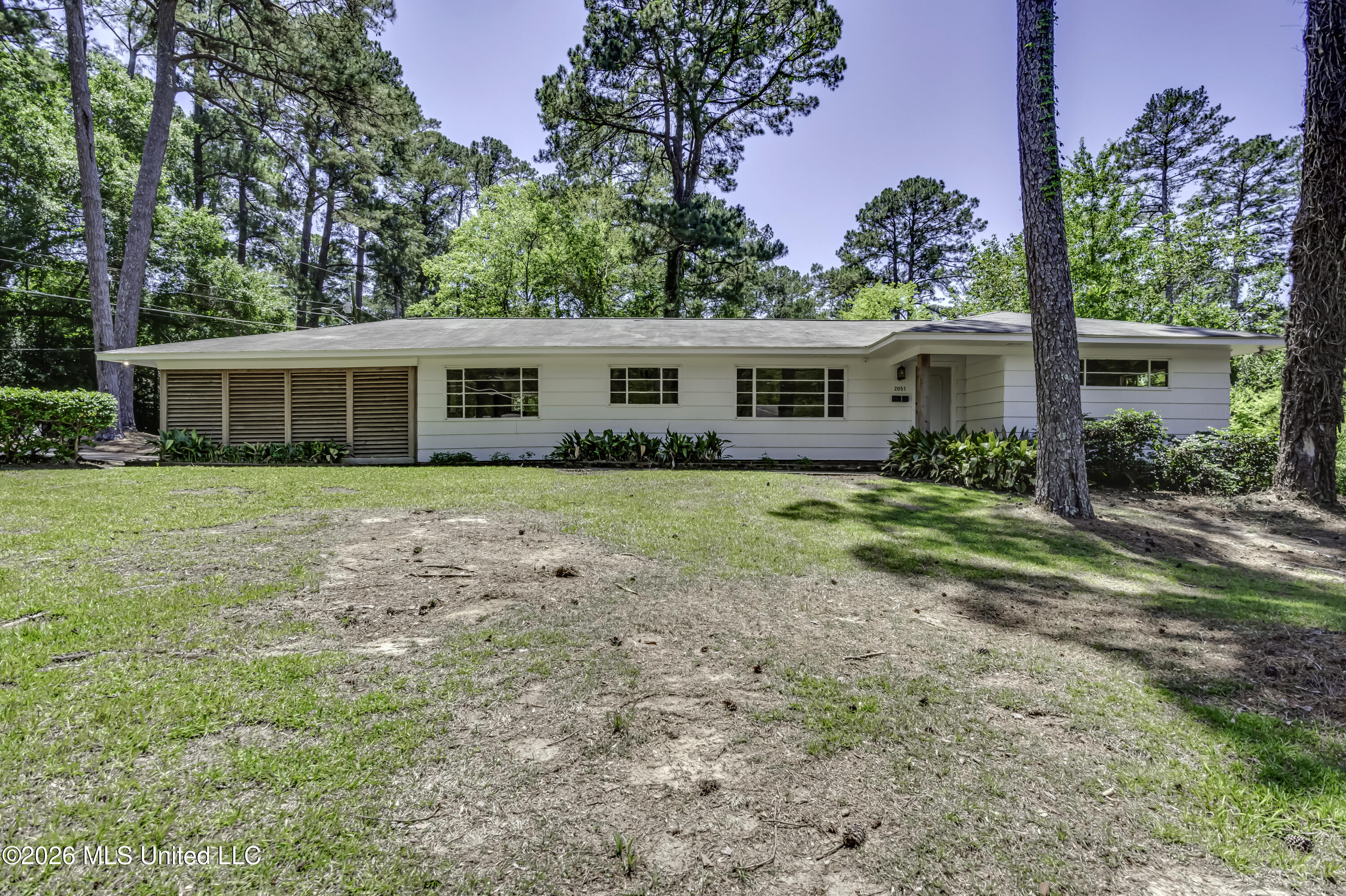 2051 Meadowbrook Road Property Photo 1
