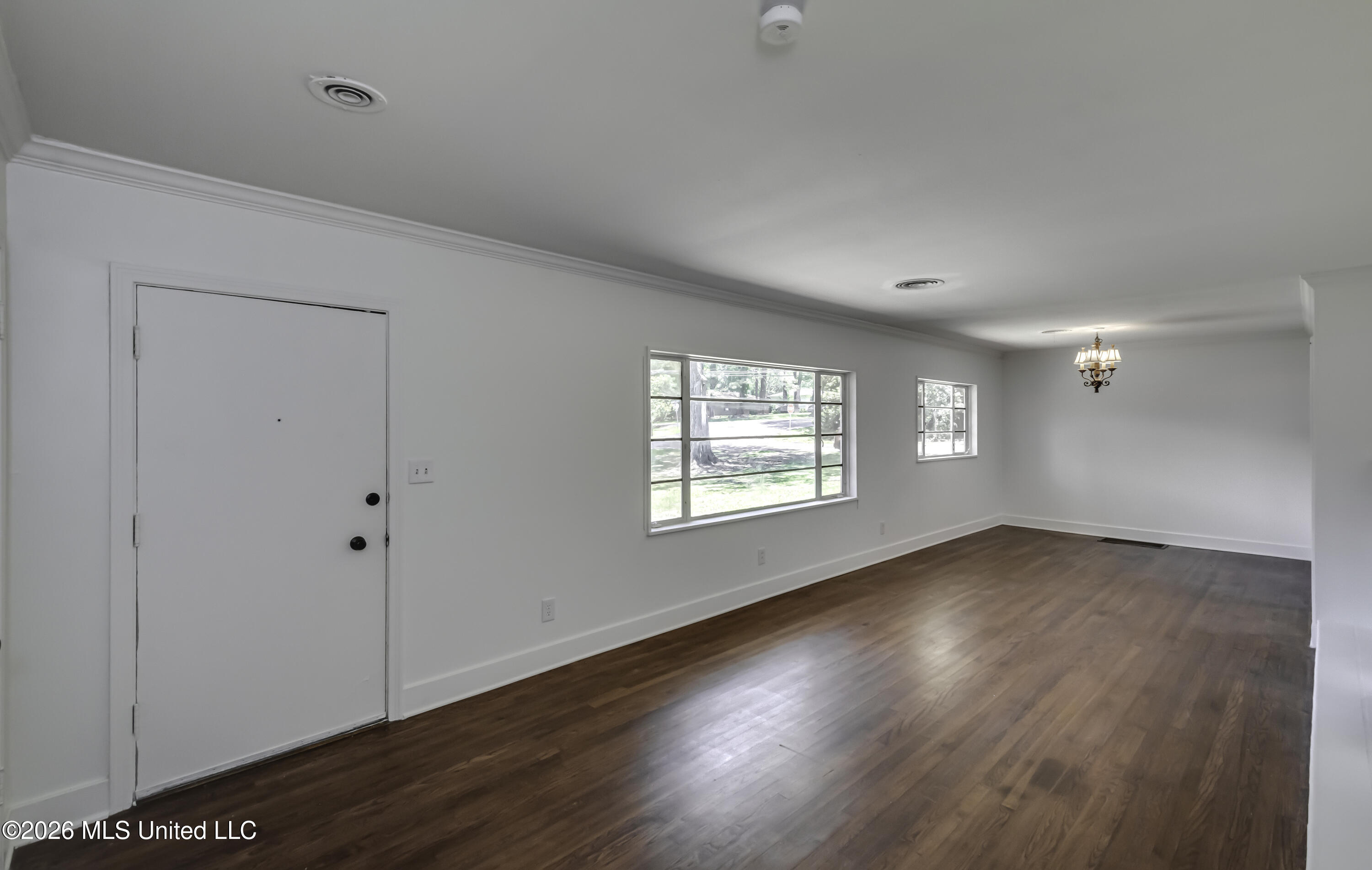 2051 Meadowbrook Road Property Photo 9
