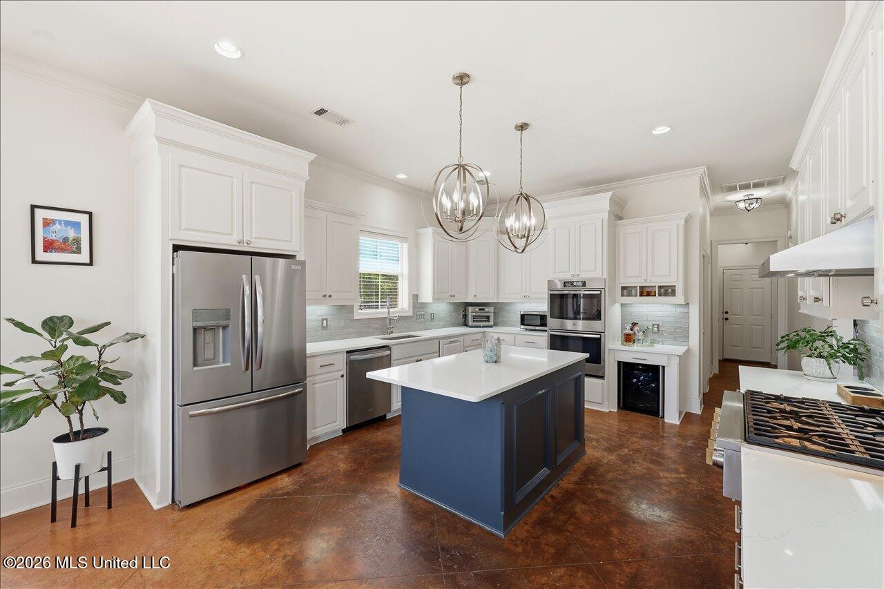 110 Covey Run Property Photo 13