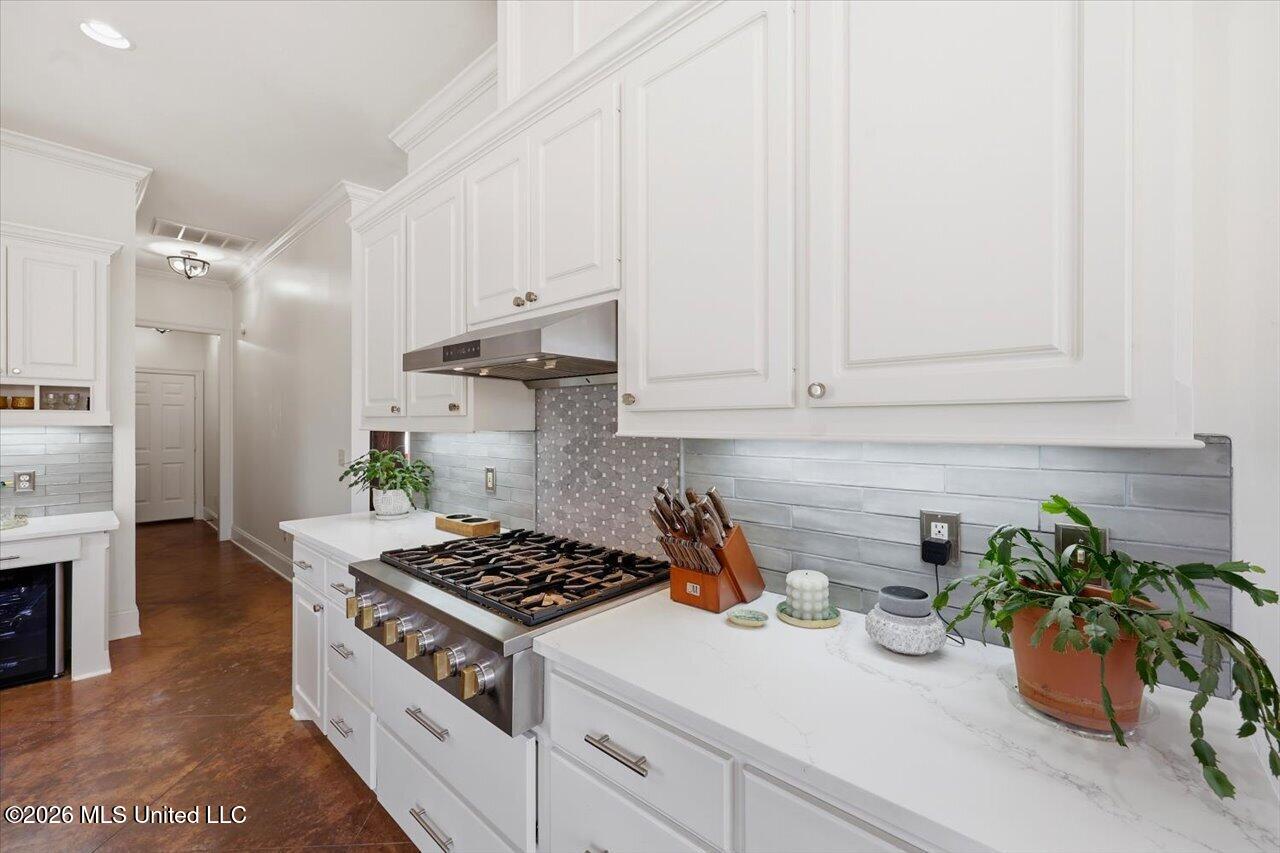 110 Covey Run Property Photo 14