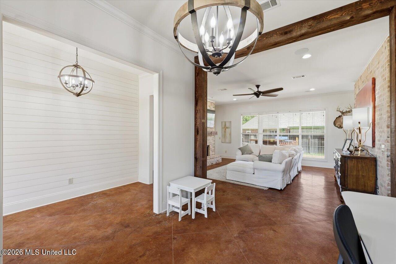 110 Covey Run Property Photo 19