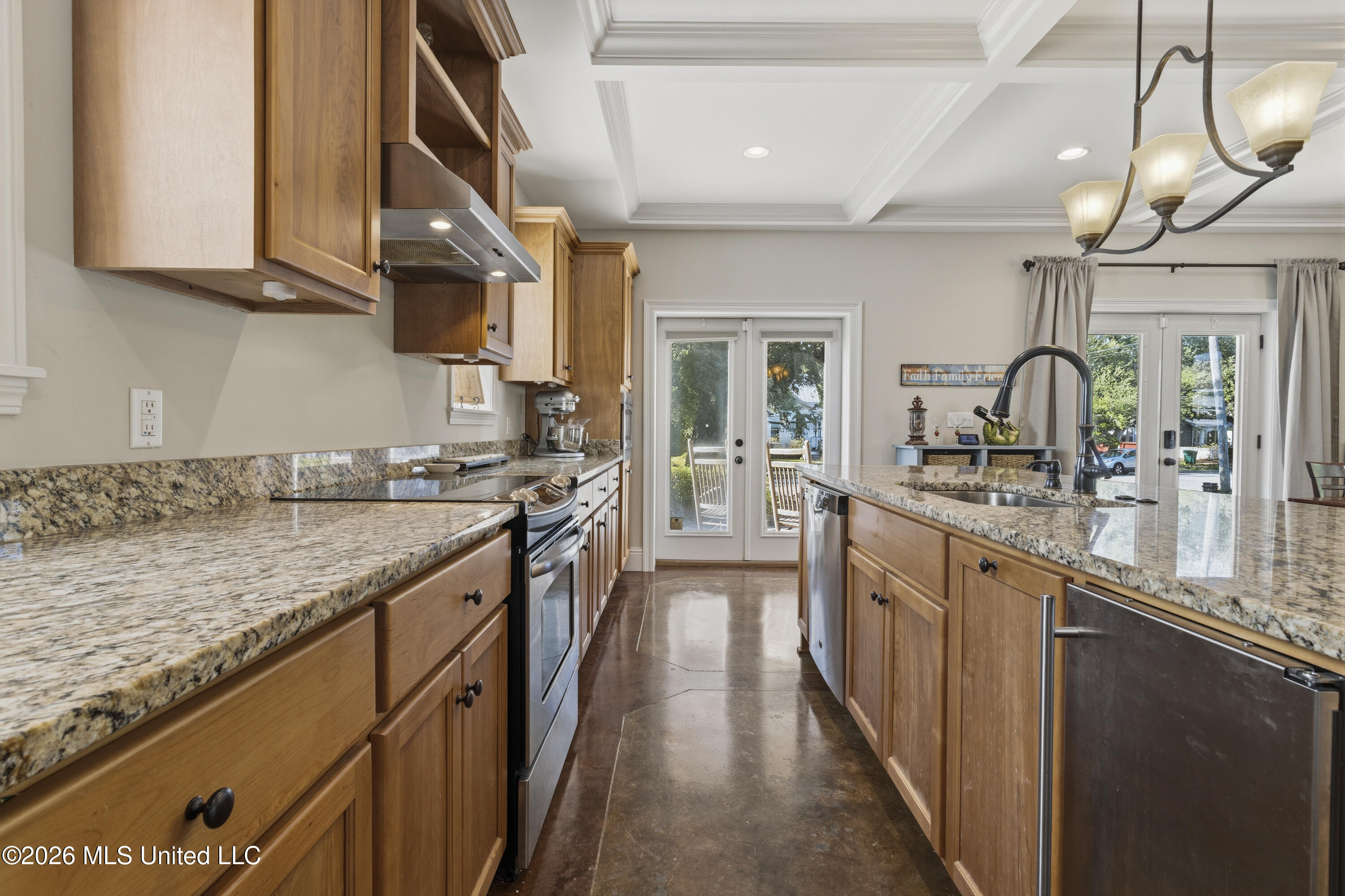 631 2nd Street Property Photo 17