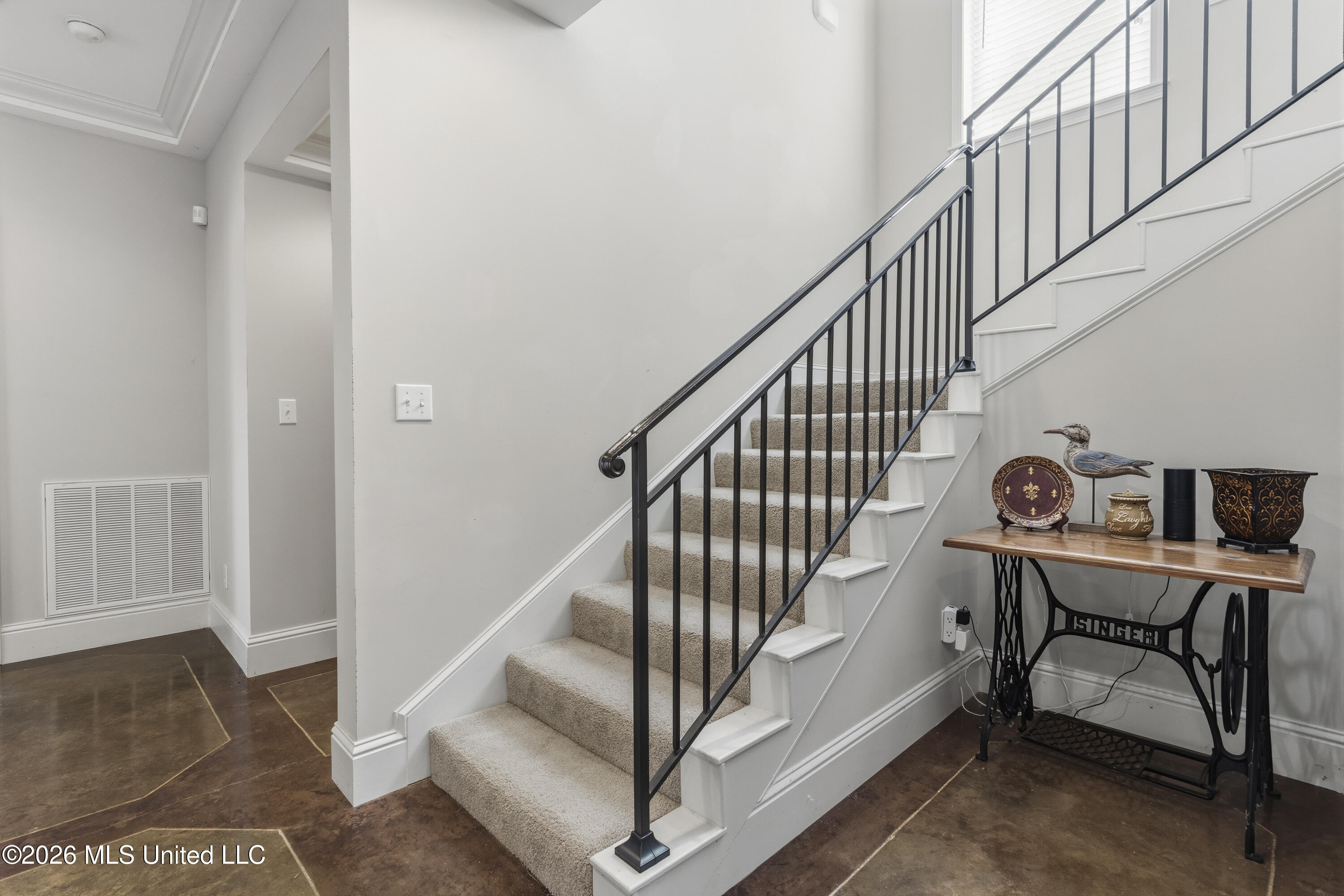 631 2nd Street Property Photo 21