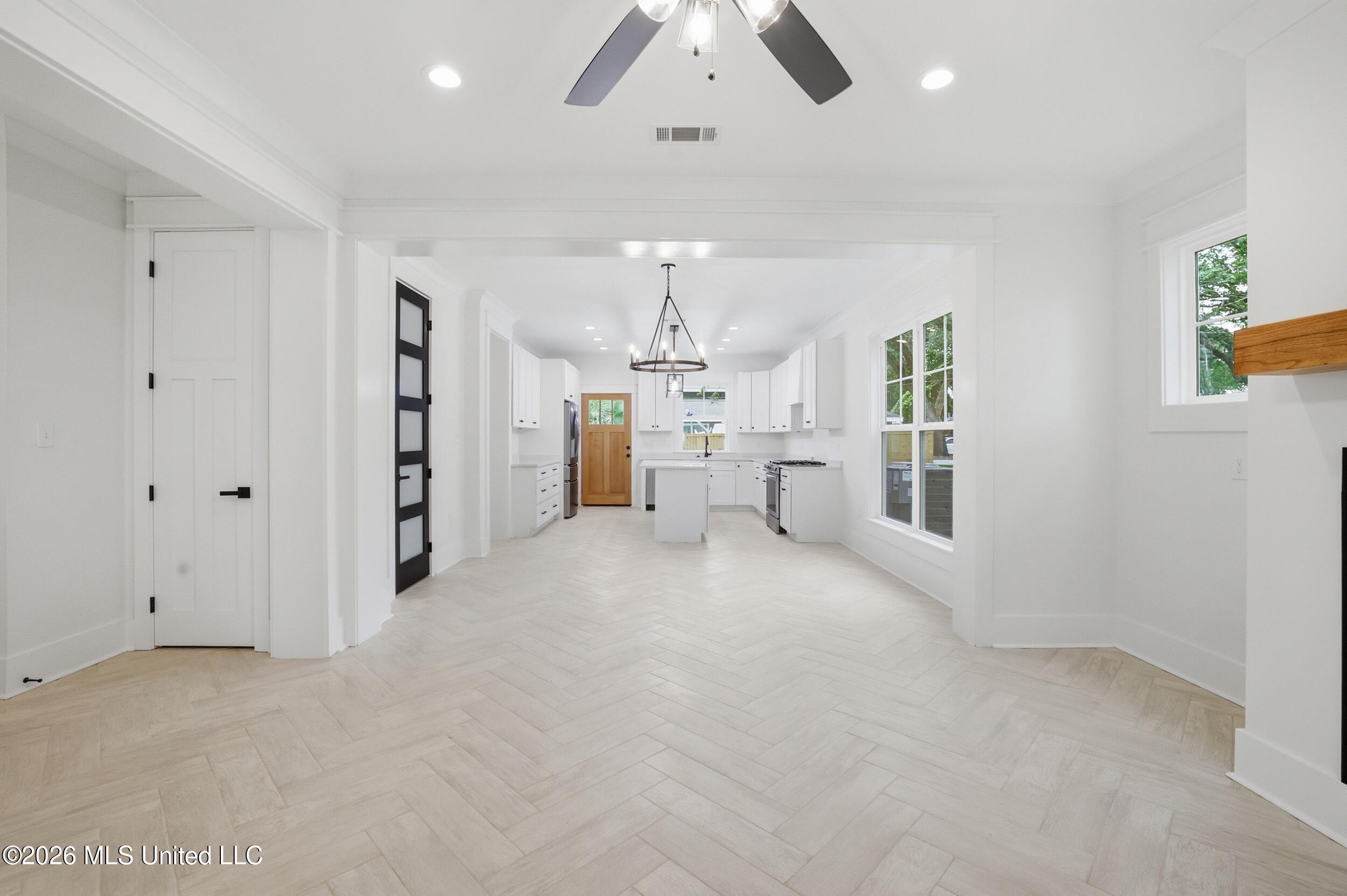 133 Iberville Drive Property Photo 19