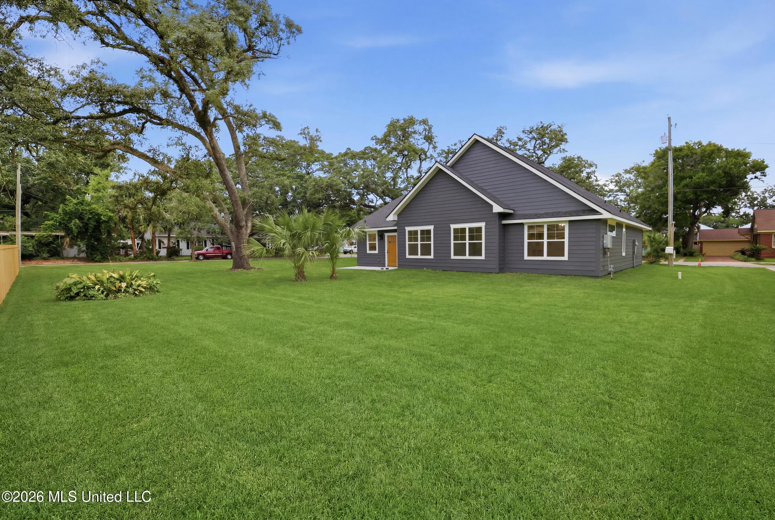 133 Iberville Drive Property Photo 42