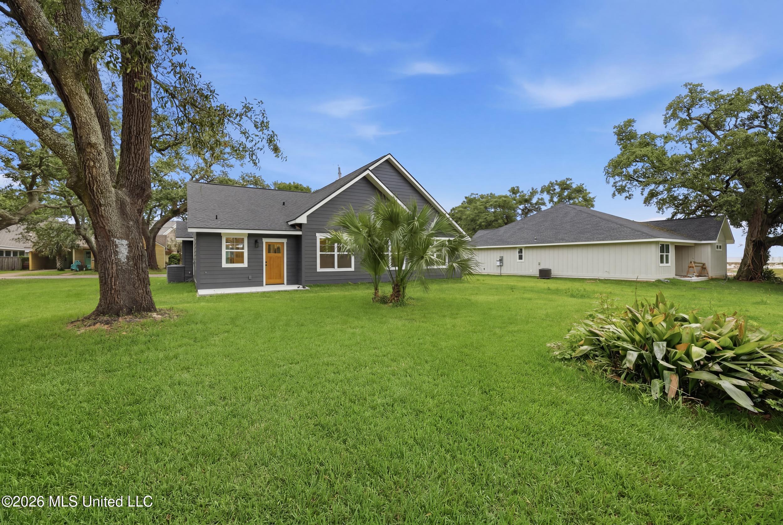133 Iberville Drive Property Photo 43