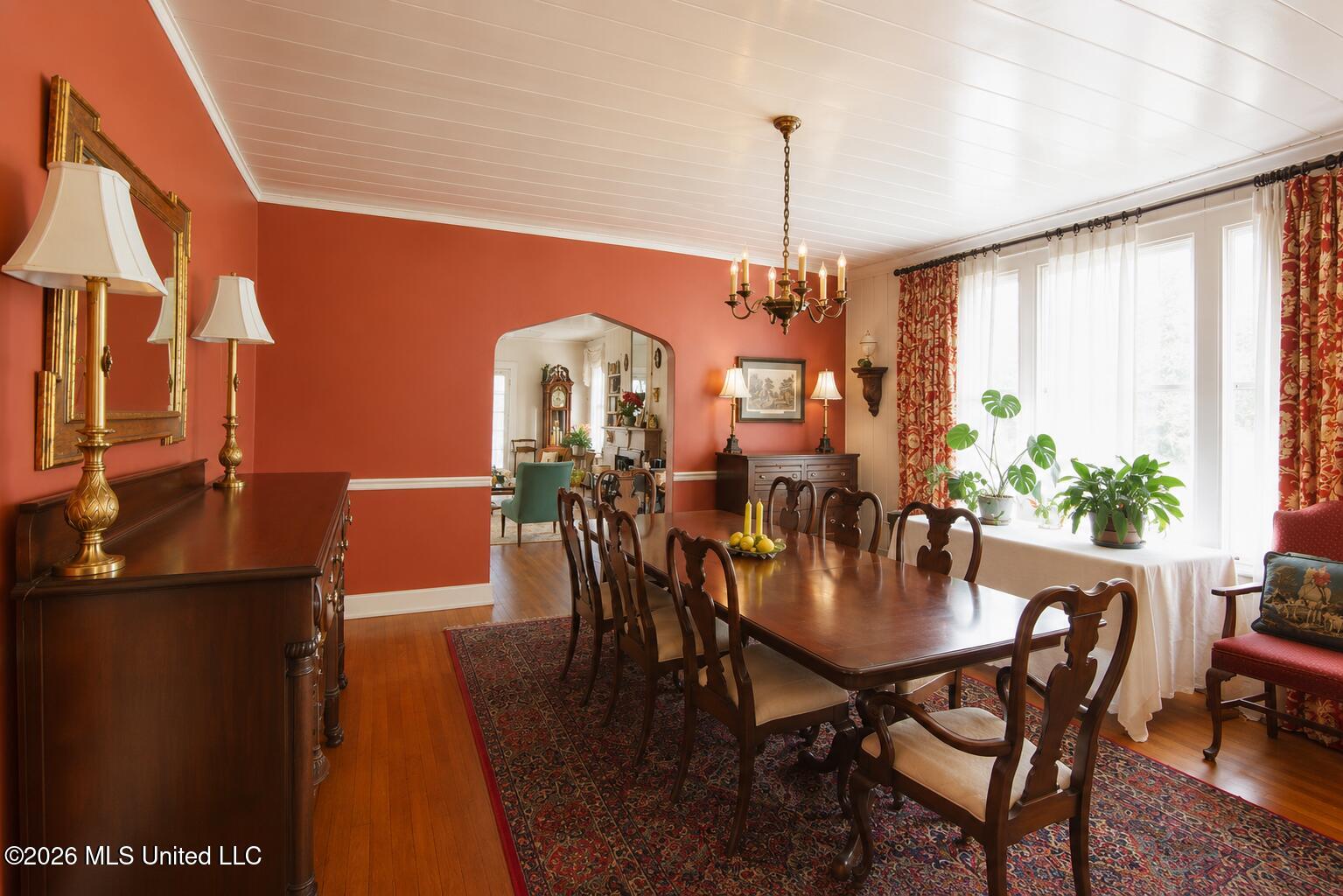 204 Grand Boulevard Property Photo 5