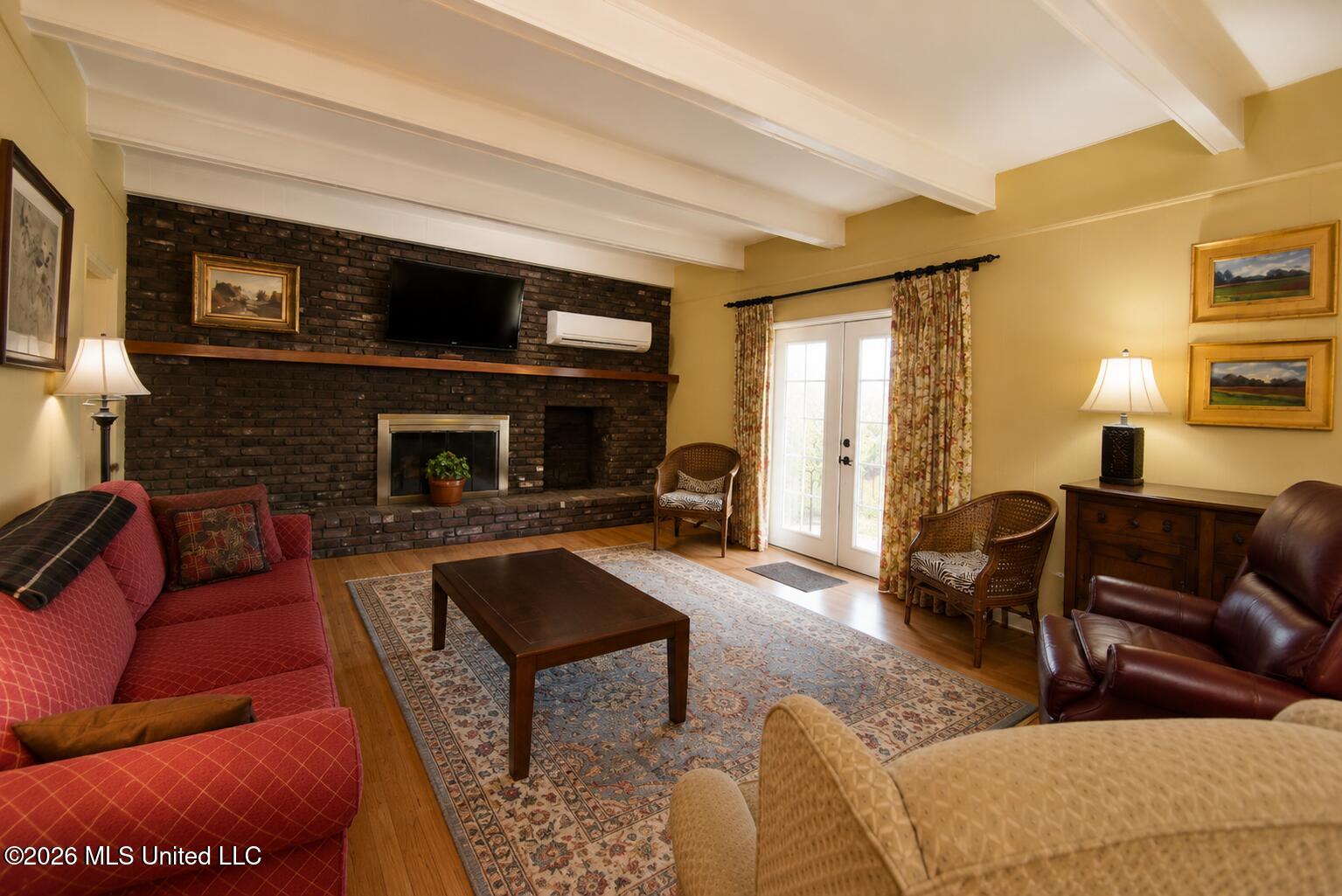204 Grand Boulevard Property Photo 18