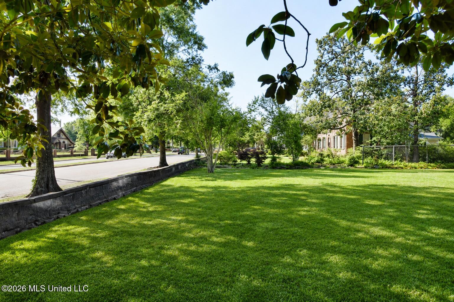 204 Grand Boulevard Property Photo 34