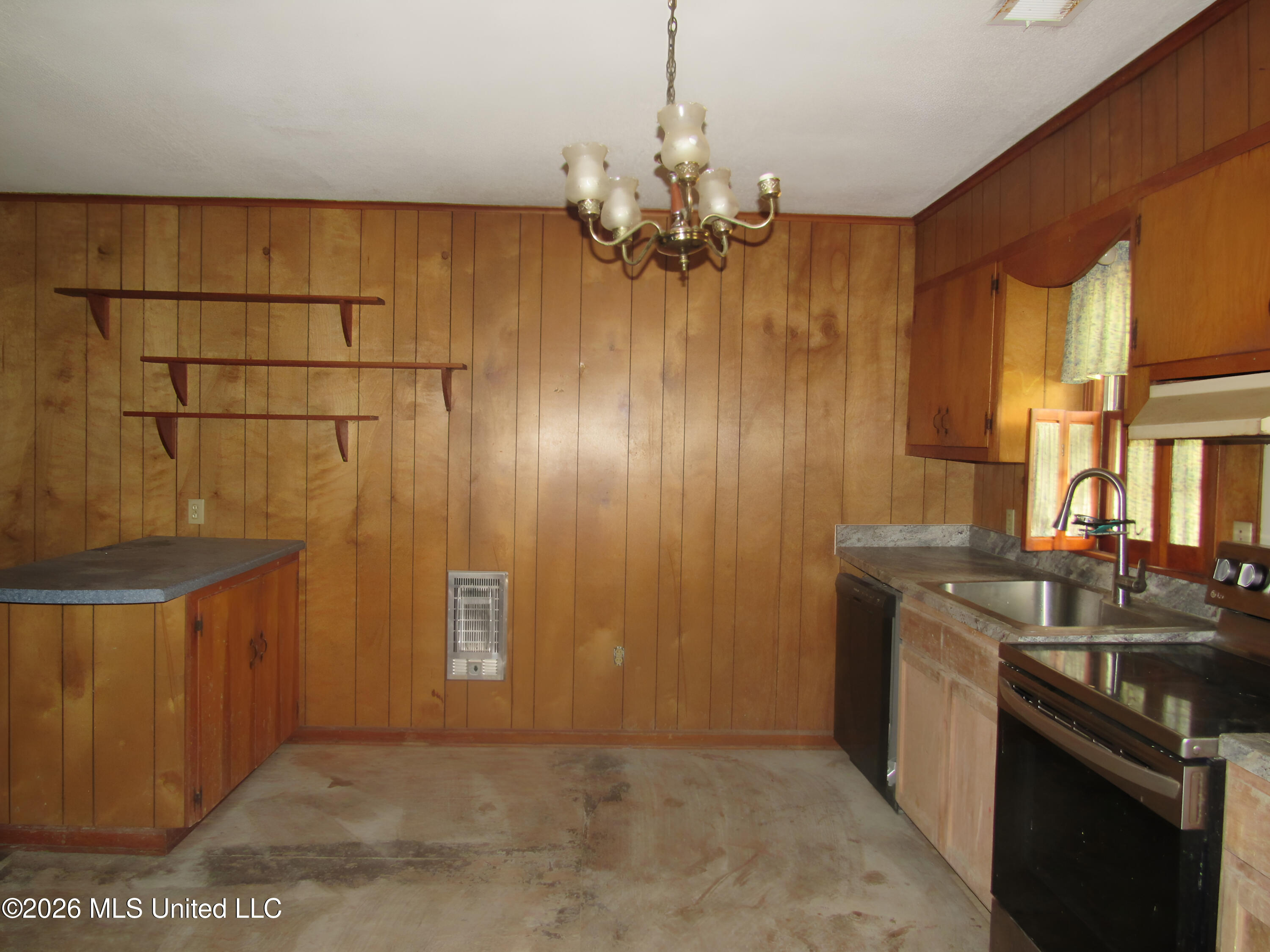 461 Cypress Corner Road Property Photo 9