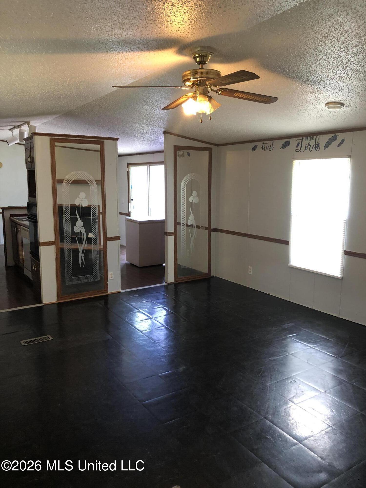 3145 Prichard Road Property Photo 2
