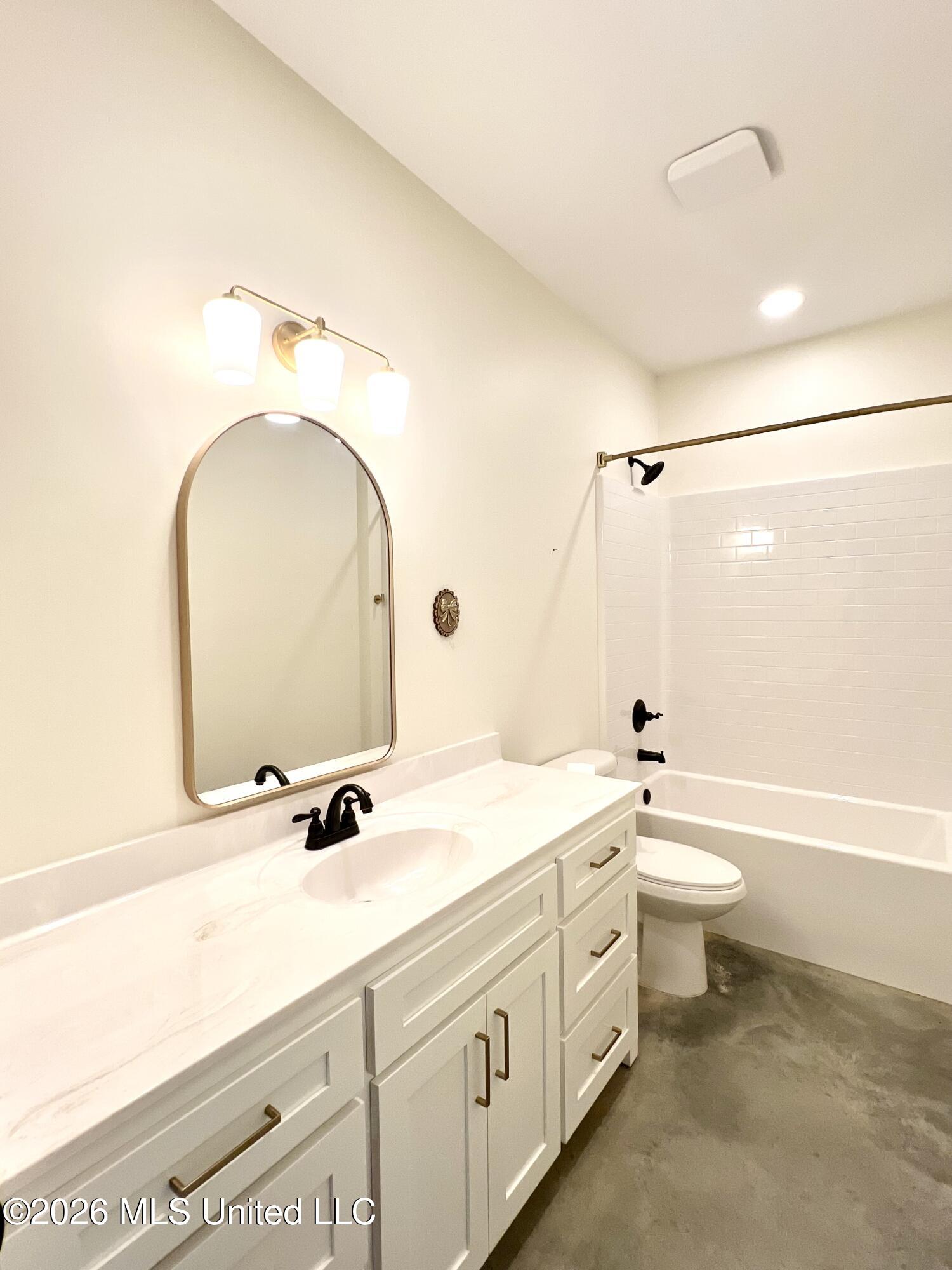 4544 Firehouse Road Property Photo 2