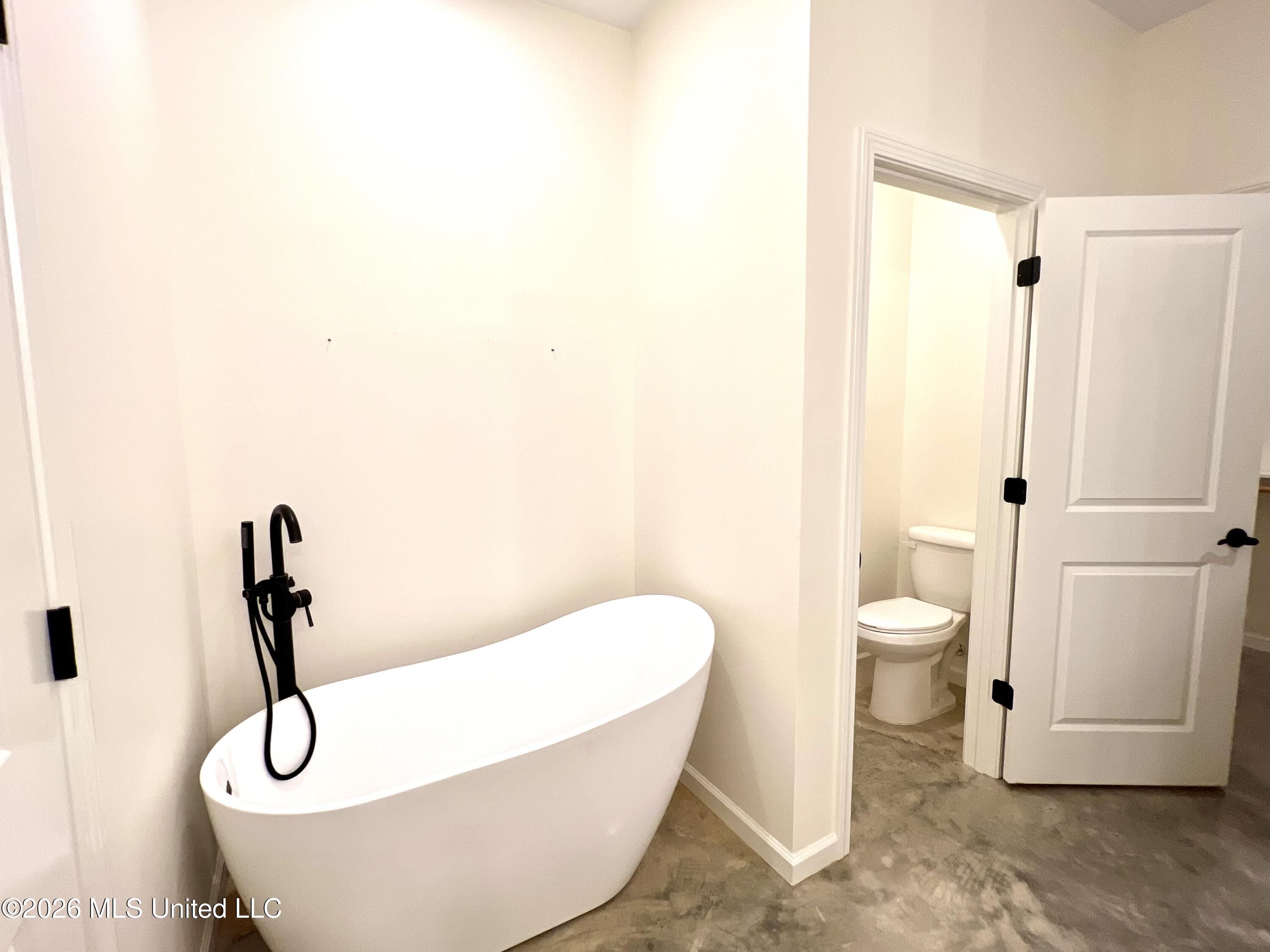 4544 Firehouse Road Property Photo 6