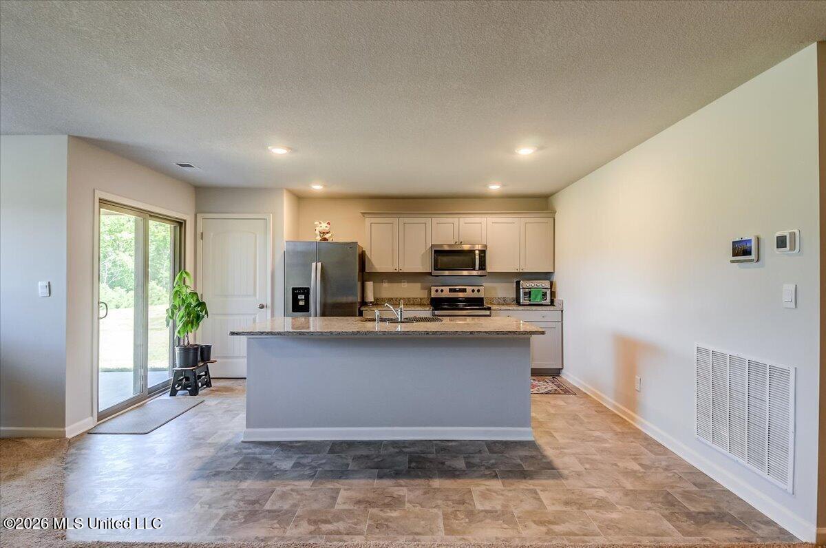 5268 Alpine Drive Property Photo 8
