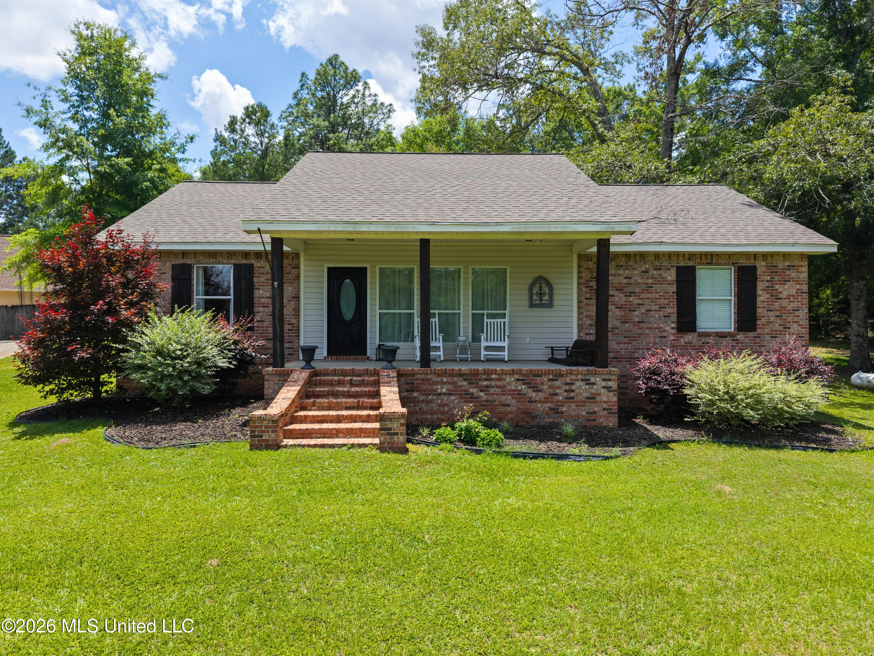 73 Pine Crest Road Property Photo 1