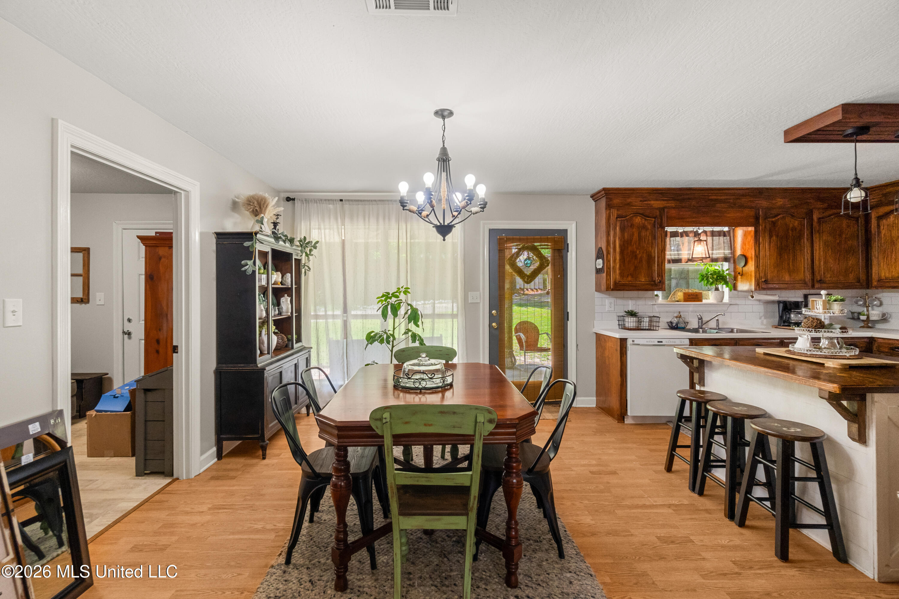 73 Pine Crest Road Property Photo 10