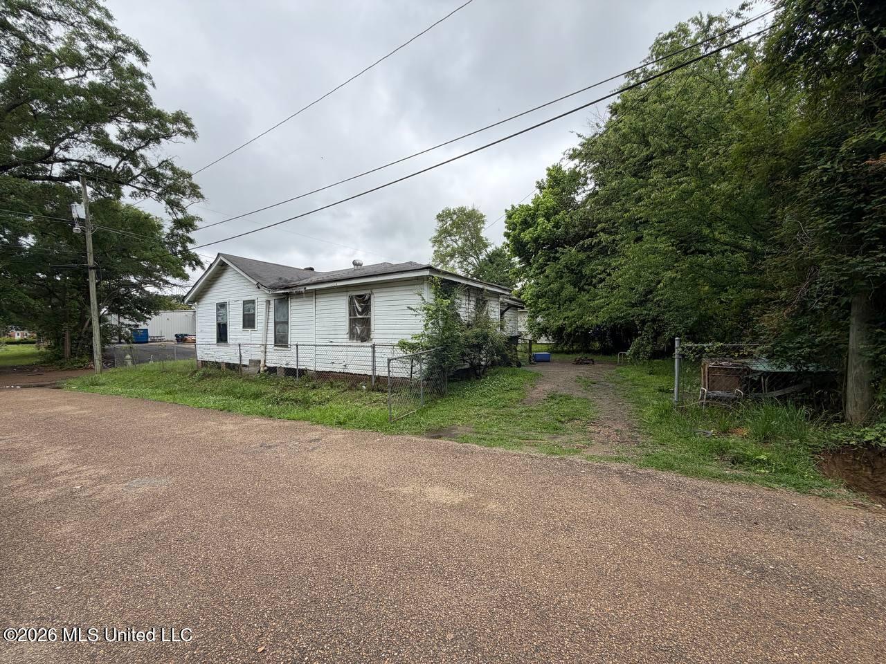 325 Belview Avenue Property Photo 14