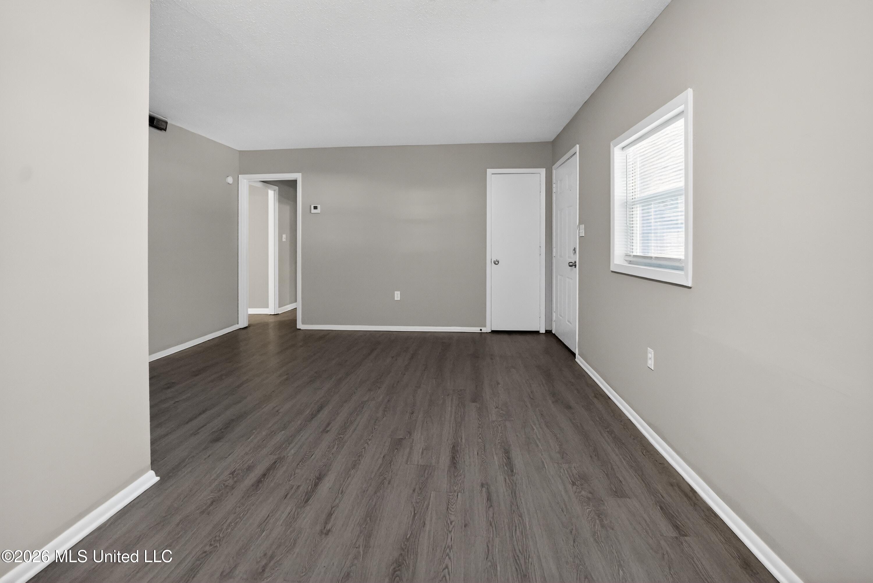 620 Queen Circle Property Photo 16