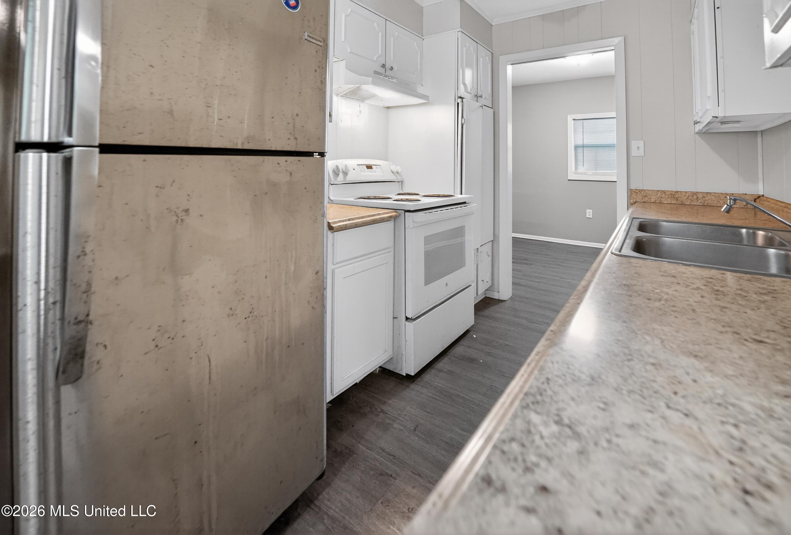 620 Queen Circle Property Photo 27