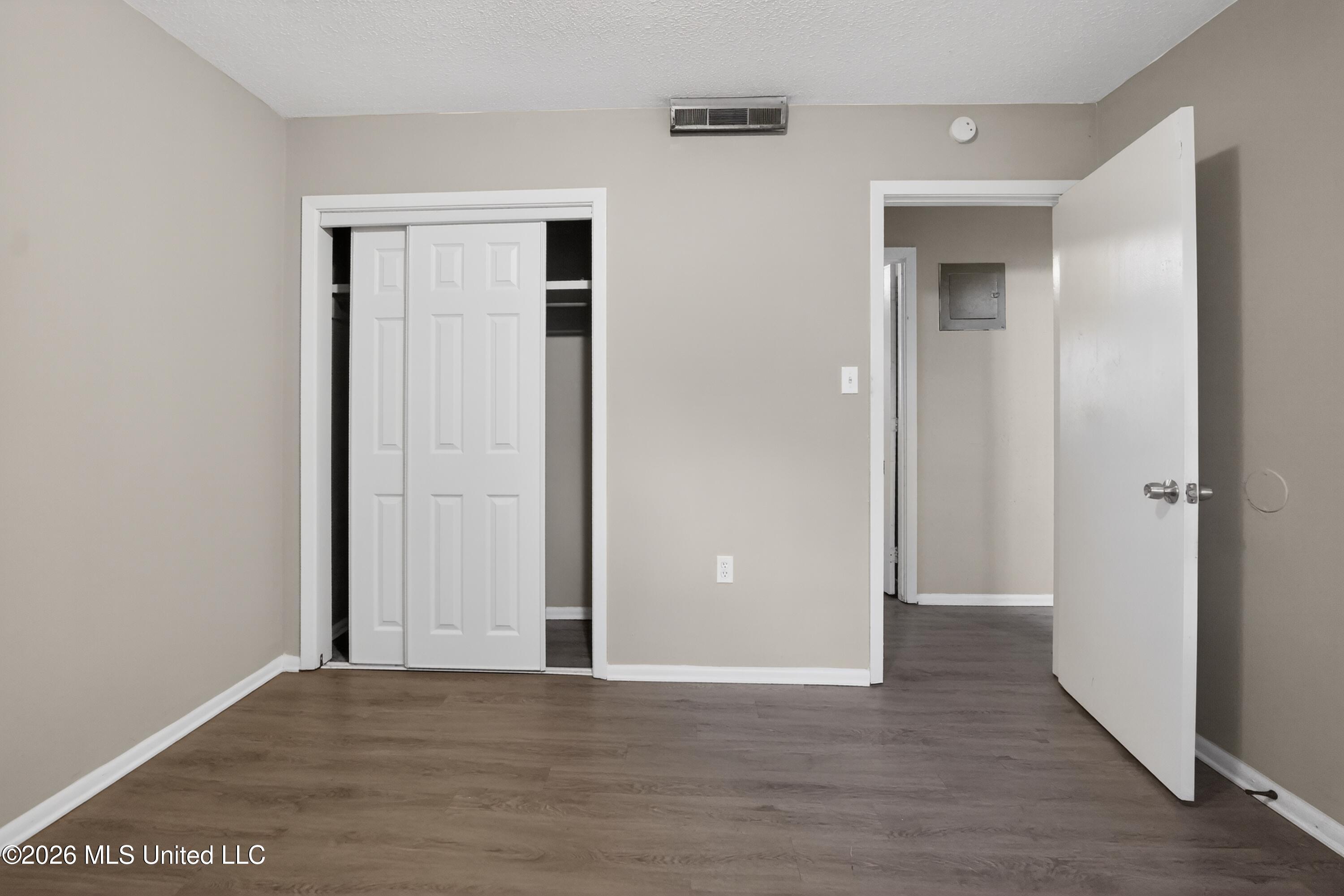 620 Queen Circle Property Photo 30