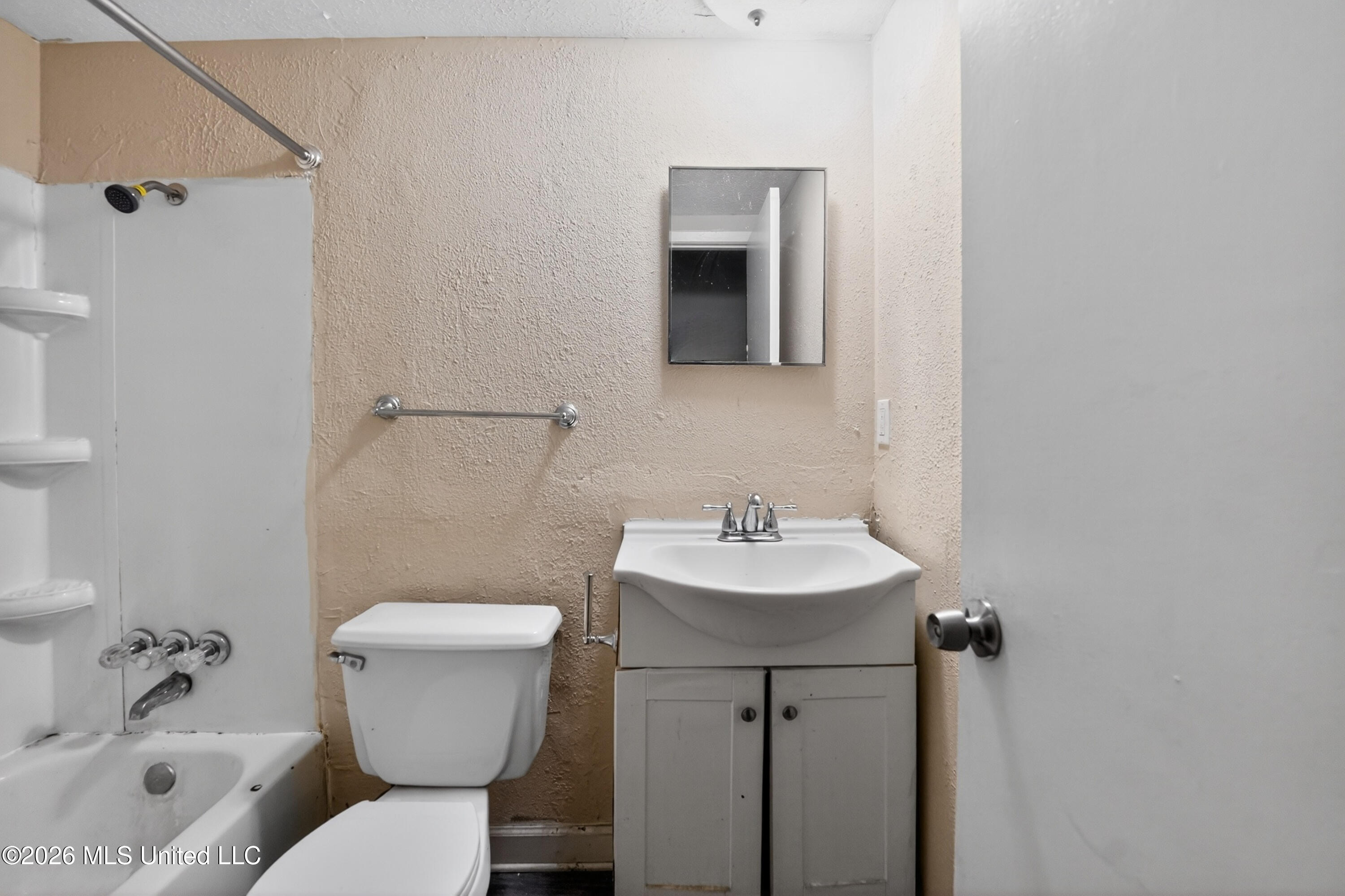 620 Queen Circle Property Photo 41