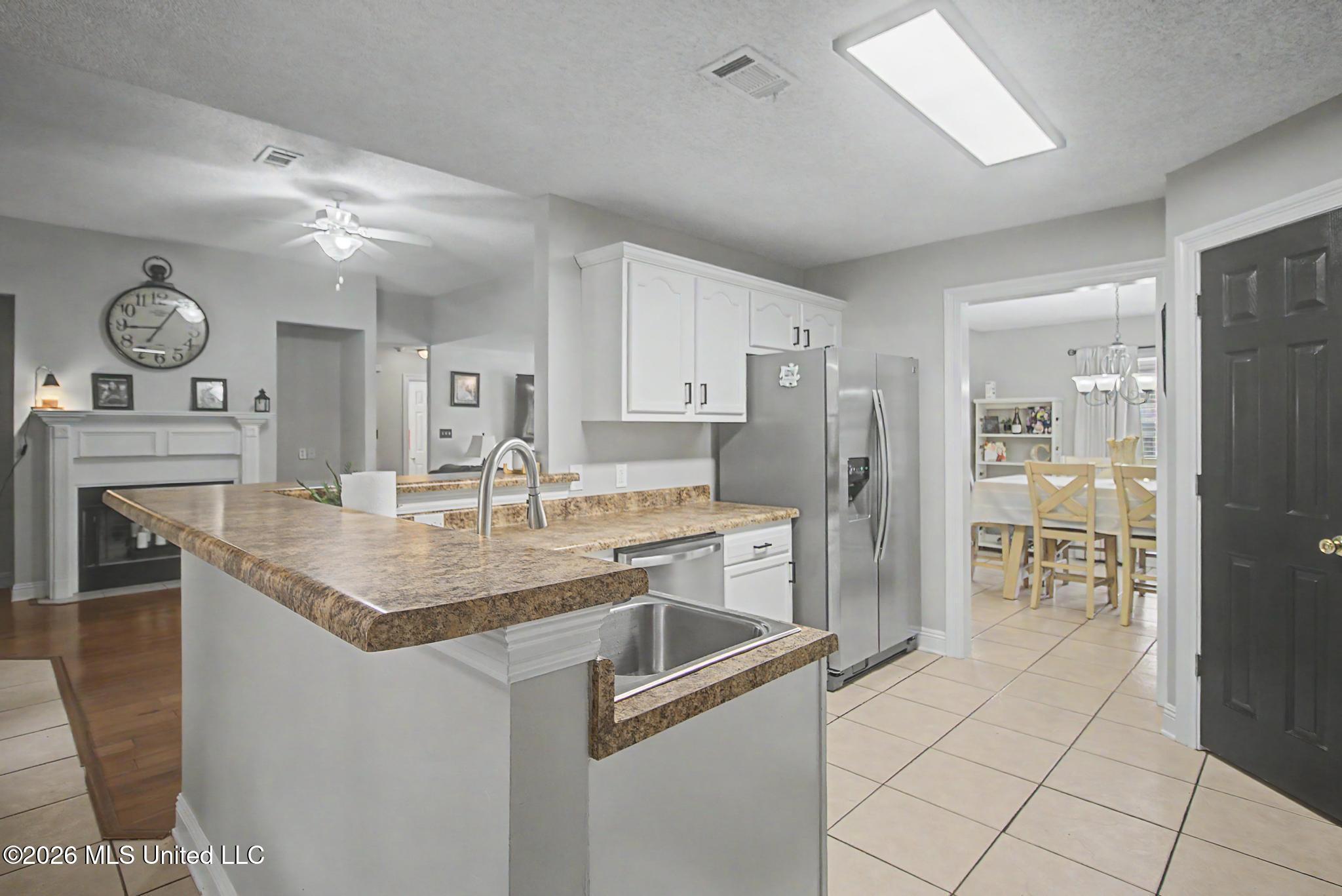 515 Royal Oak Drive Property Photo 12