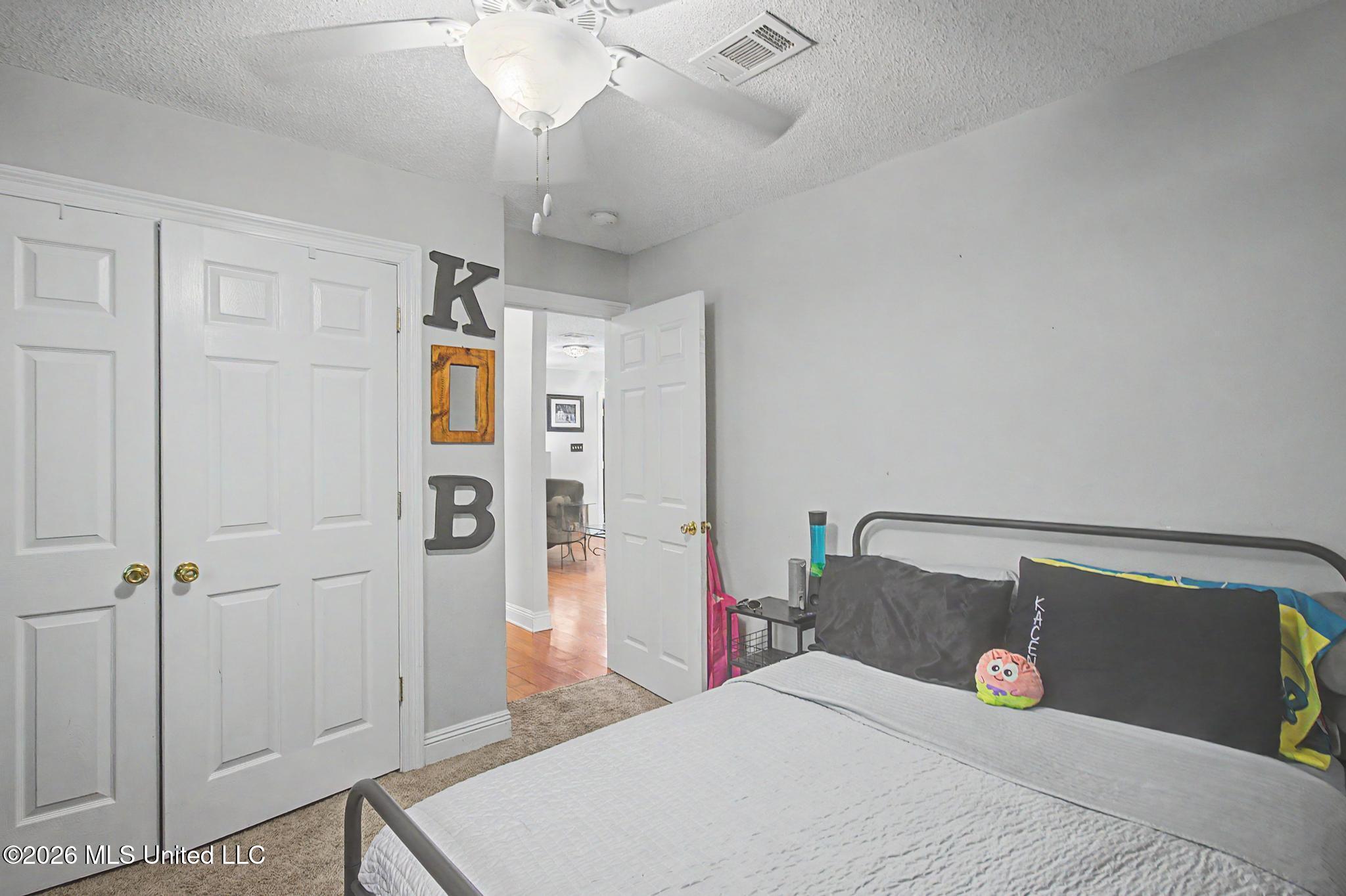 515 Royal Oak Drive Property Photo 19