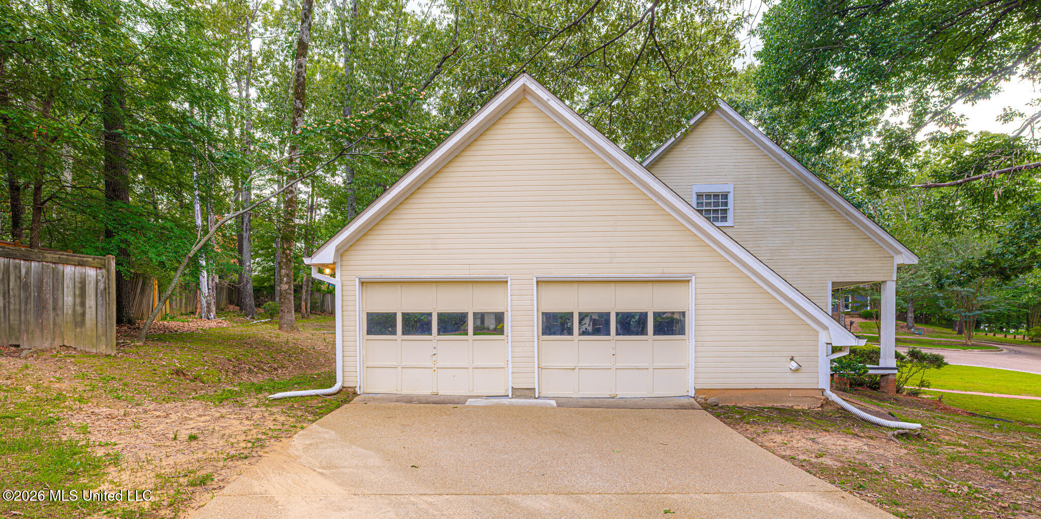 110 Bayleaf Lane Property Photo 2